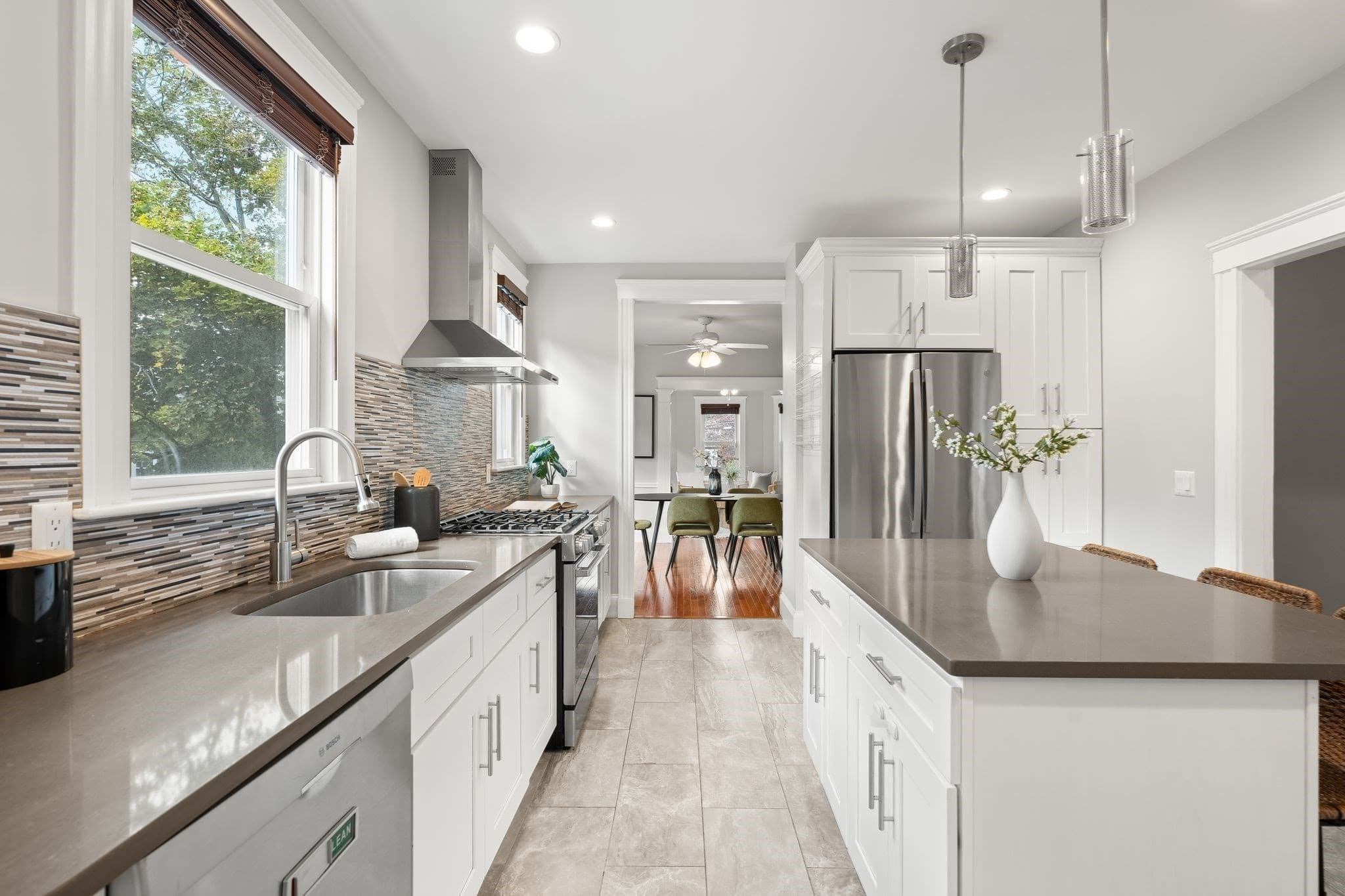 Condominium at 580 High Street # 1, Medford MA 02155, Medford, photo 13 of 42