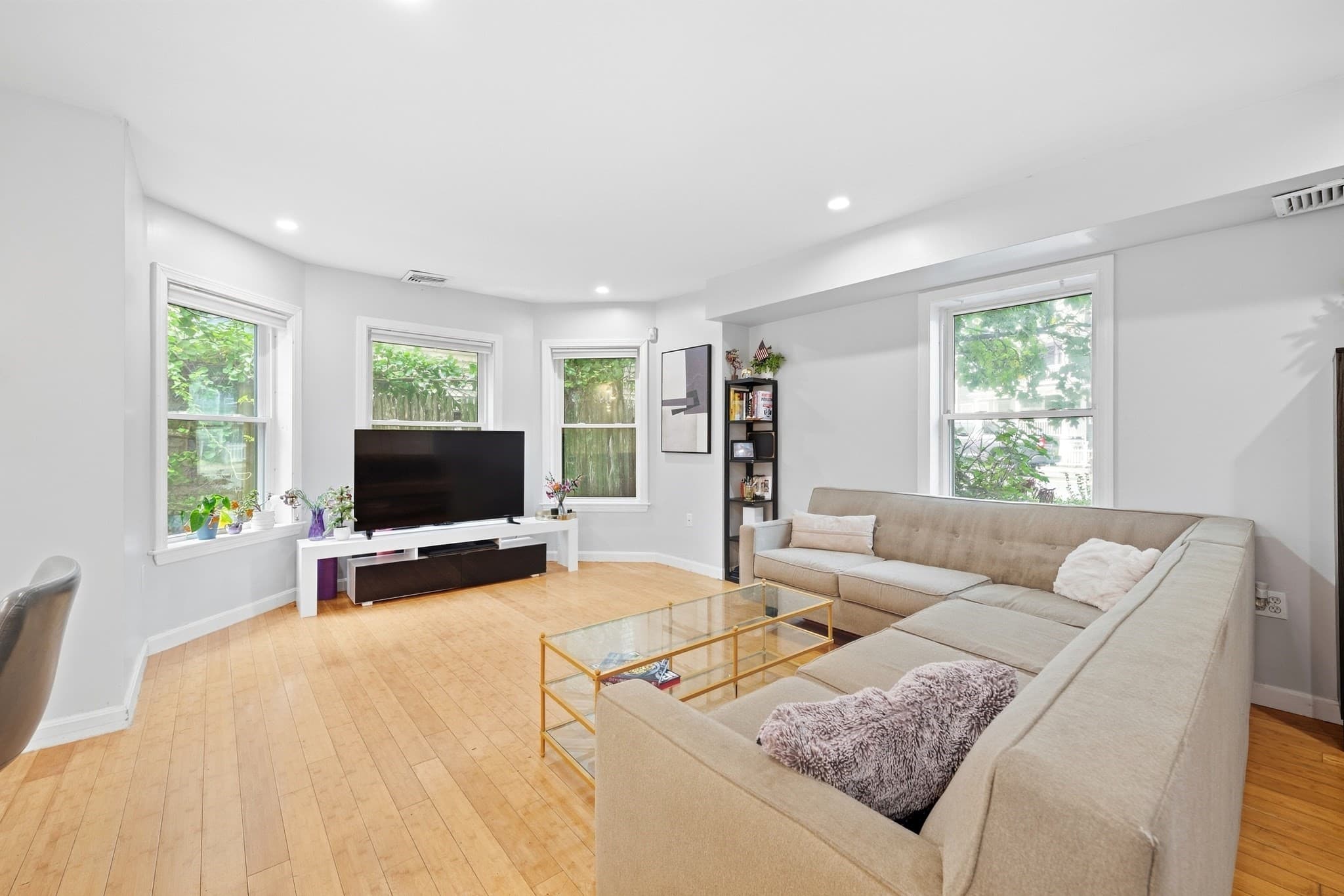 Condominium at 336 Adams Street # 6, Boston MA 02122, Boston, photo 6 of 25