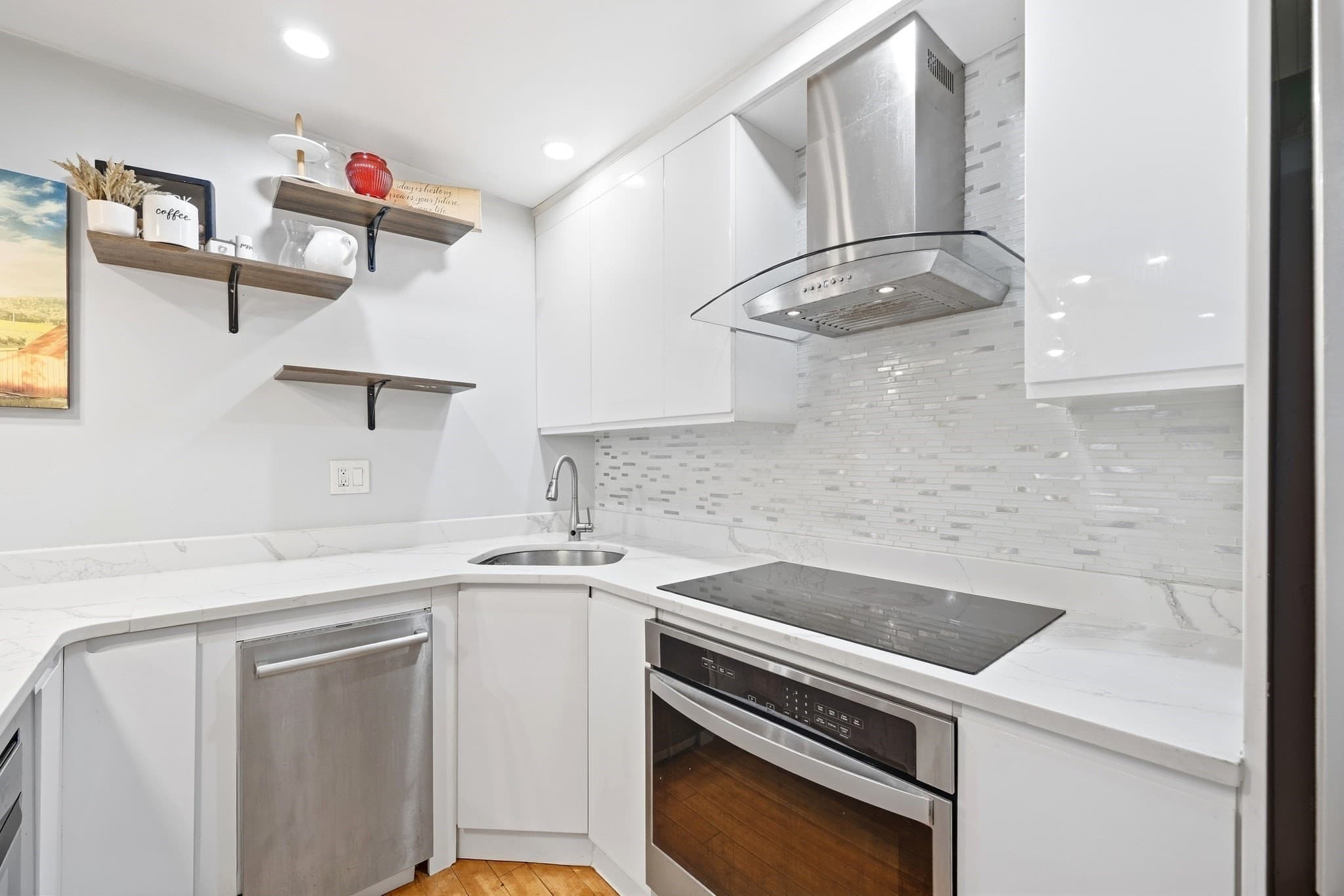 Condominium at 336 Adams Street # 6, Boston MA 02122, Boston, photo 3 of 25