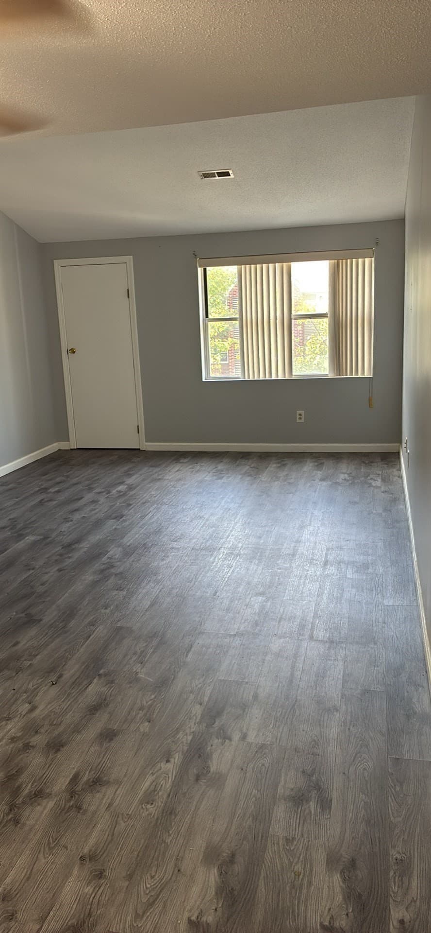 Condominium at 15 Longworth Ave # 231, Brockton MA 02301, photo 6 of 34