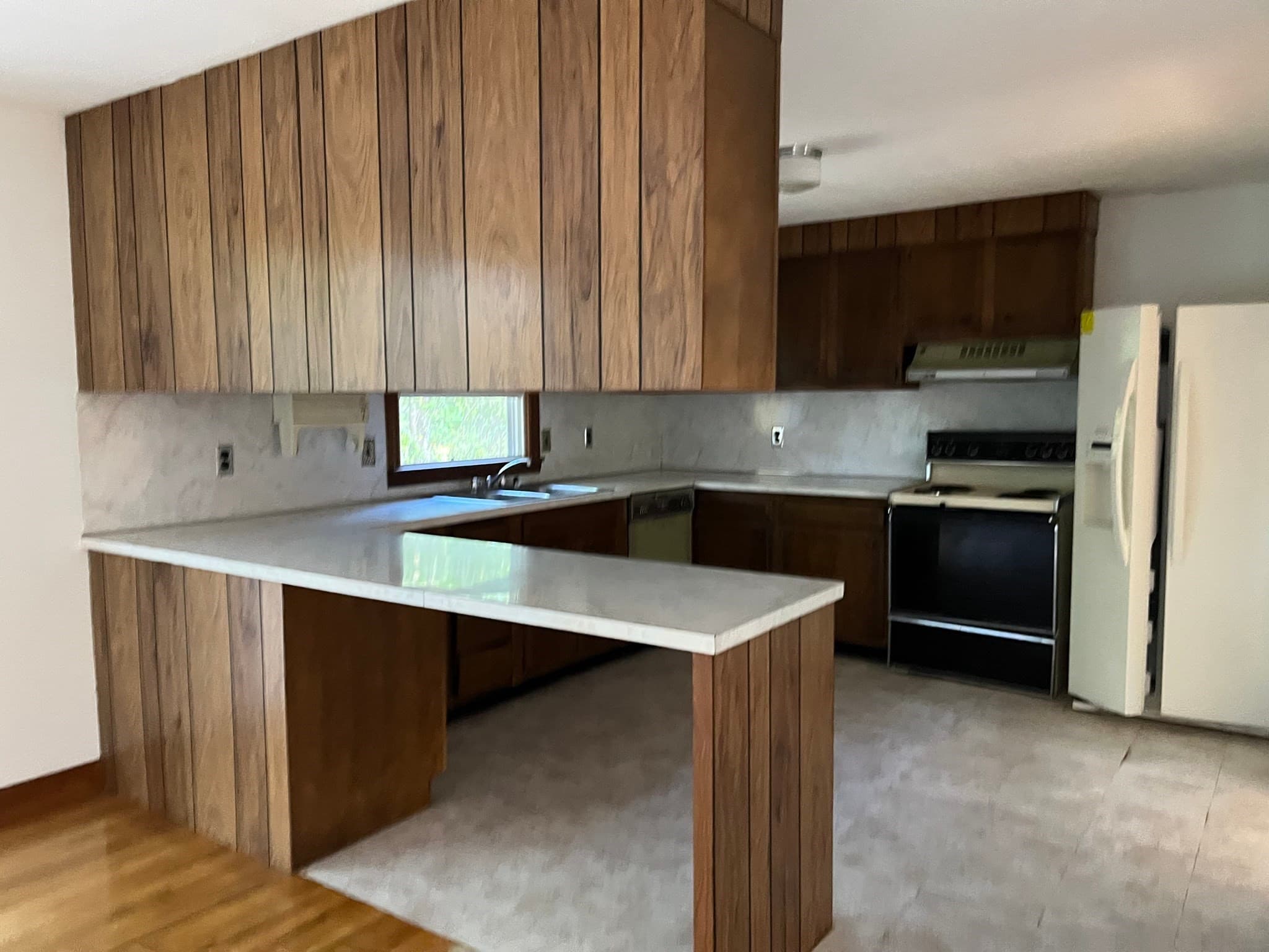 Single Family Residence at 10 Douglas Drive, Ayer MA 01432, Ayer, photo 9 of 28