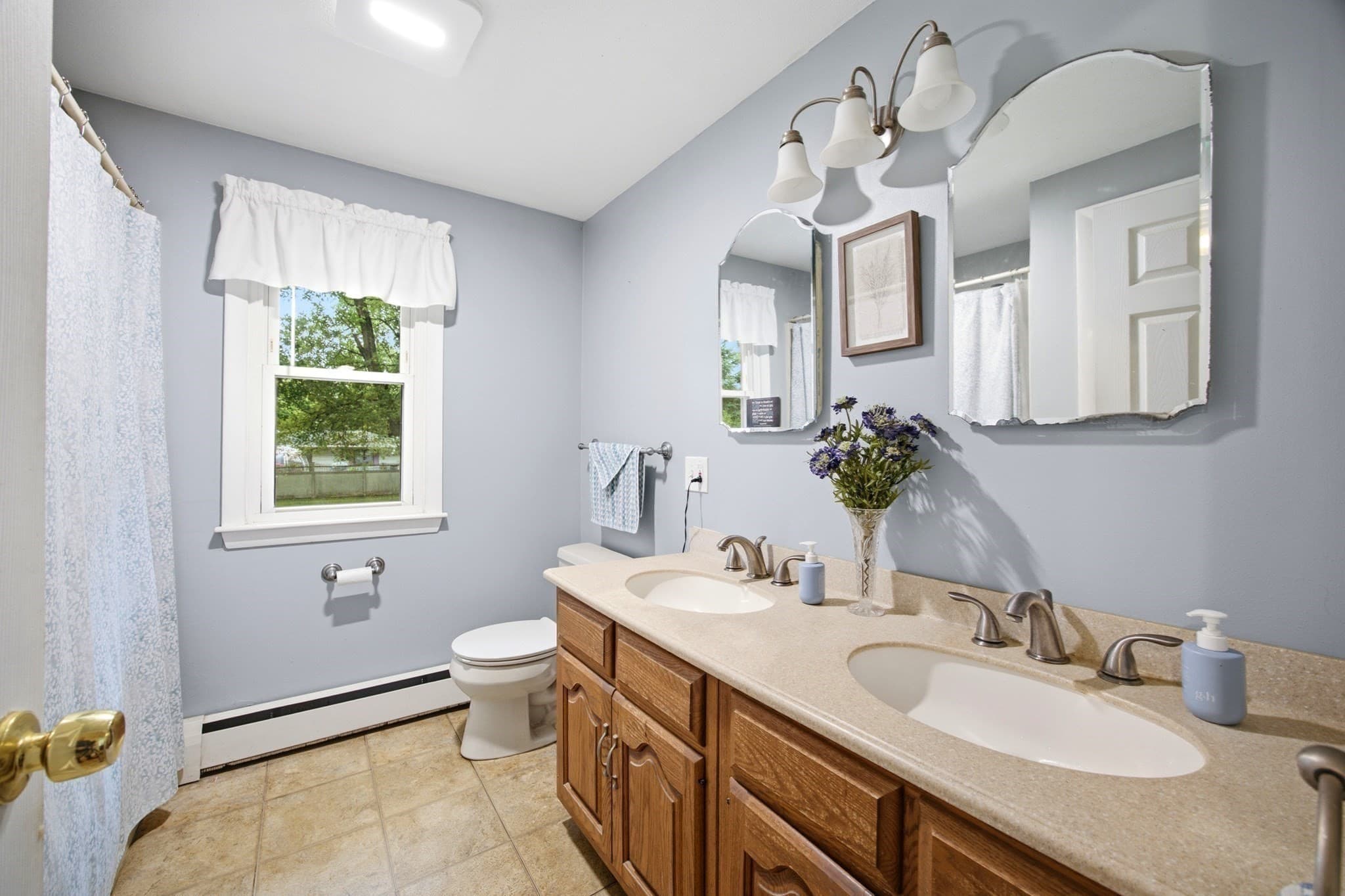 Single Family Residence at 85 Peros Dr, Agawam MA 01001, Agawam, photo 10 of 21