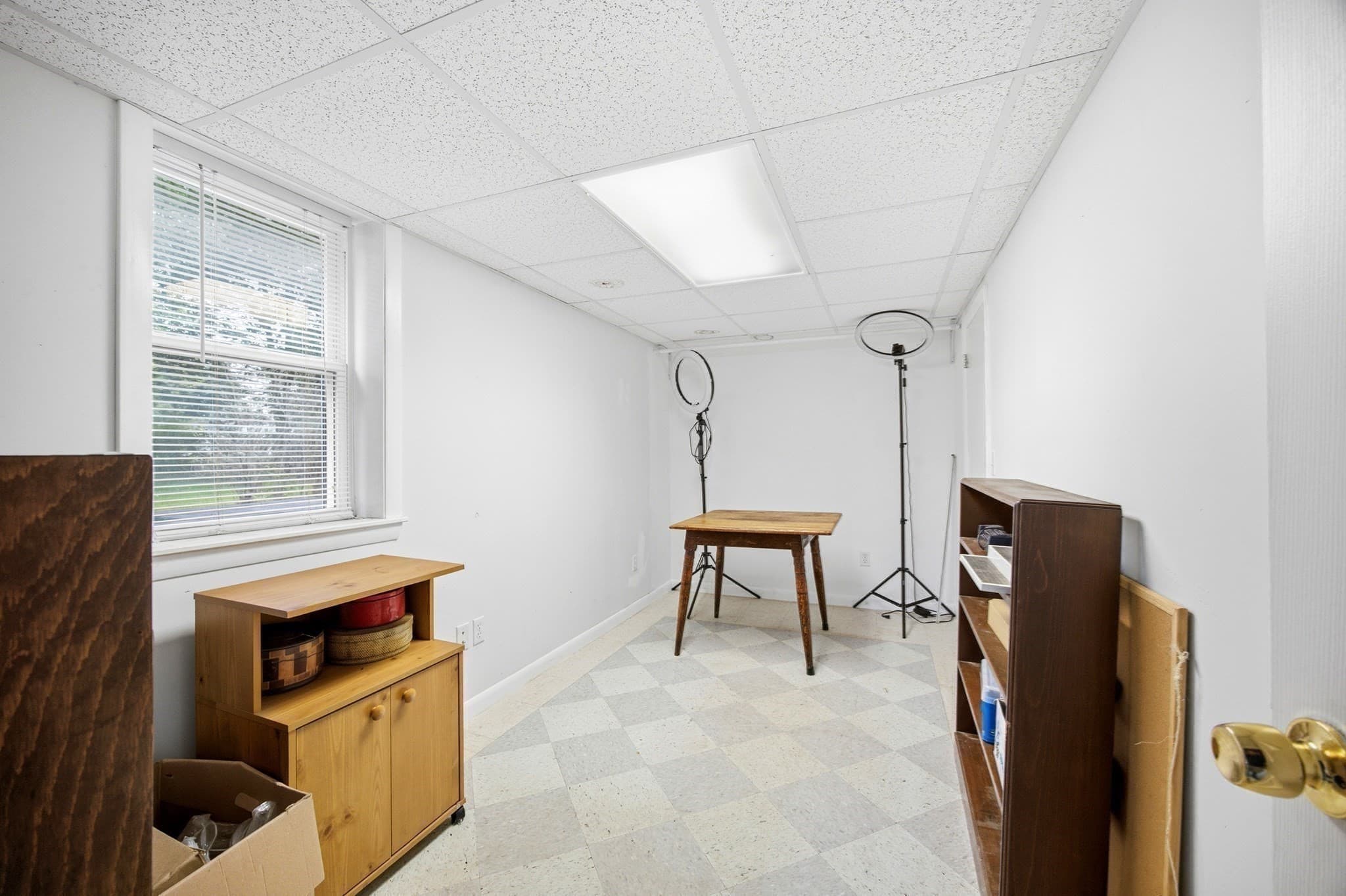 Single Family Residence at 85 Peros Dr, Agawam MA 01001, Agawam, photo 19 of 21