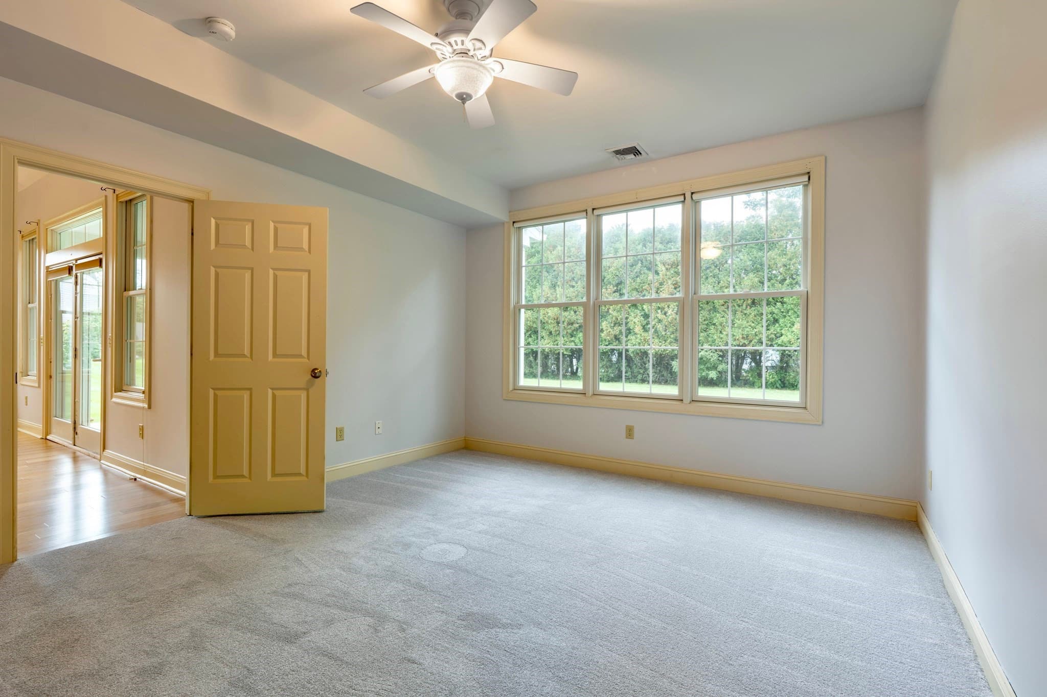 Condominium at 359 Main St # 7A, Easthampton MA 01027, Easthampton, photo 14 of 26