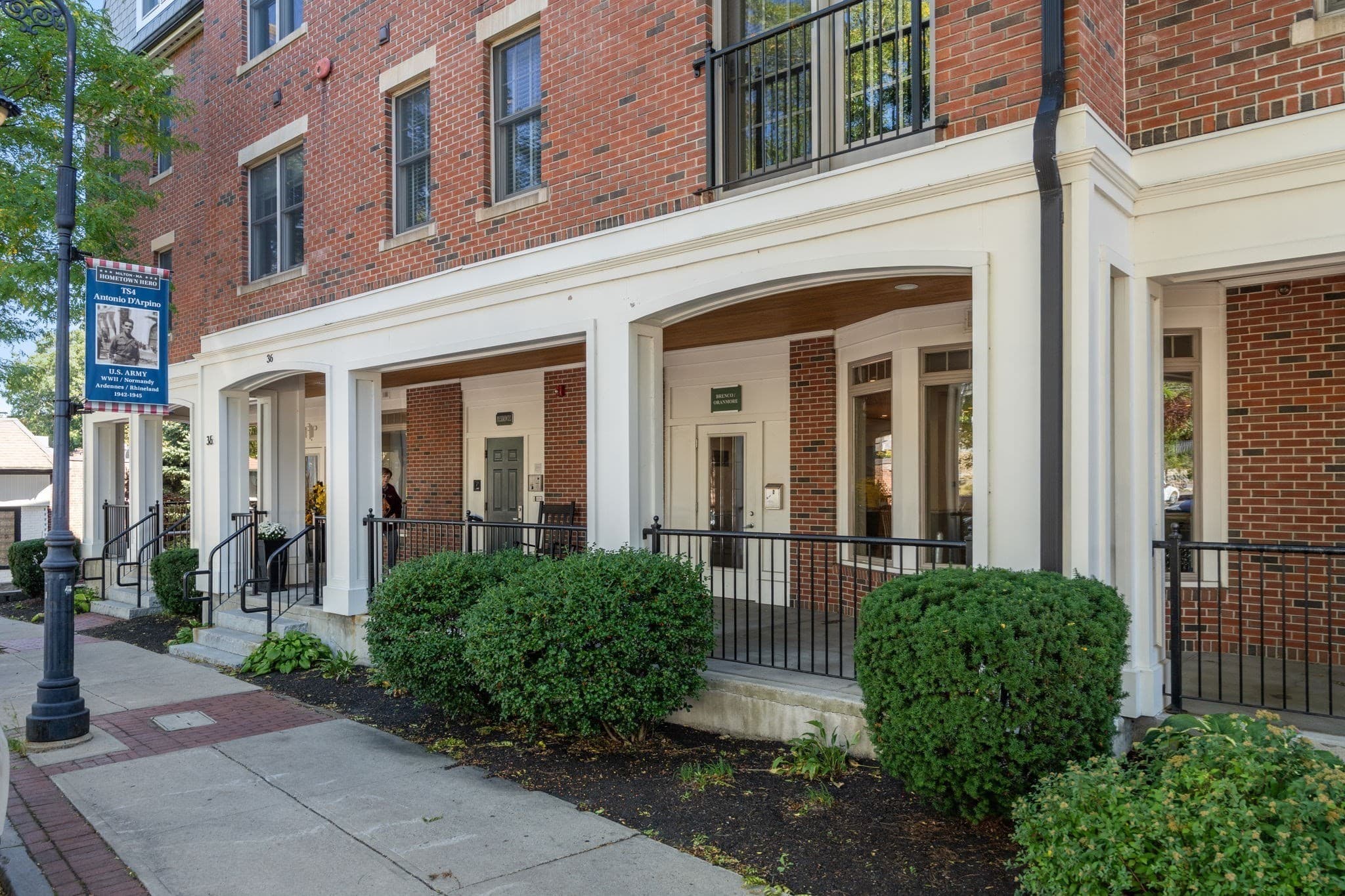 36 Central Ave # 16, Milton MA 02186