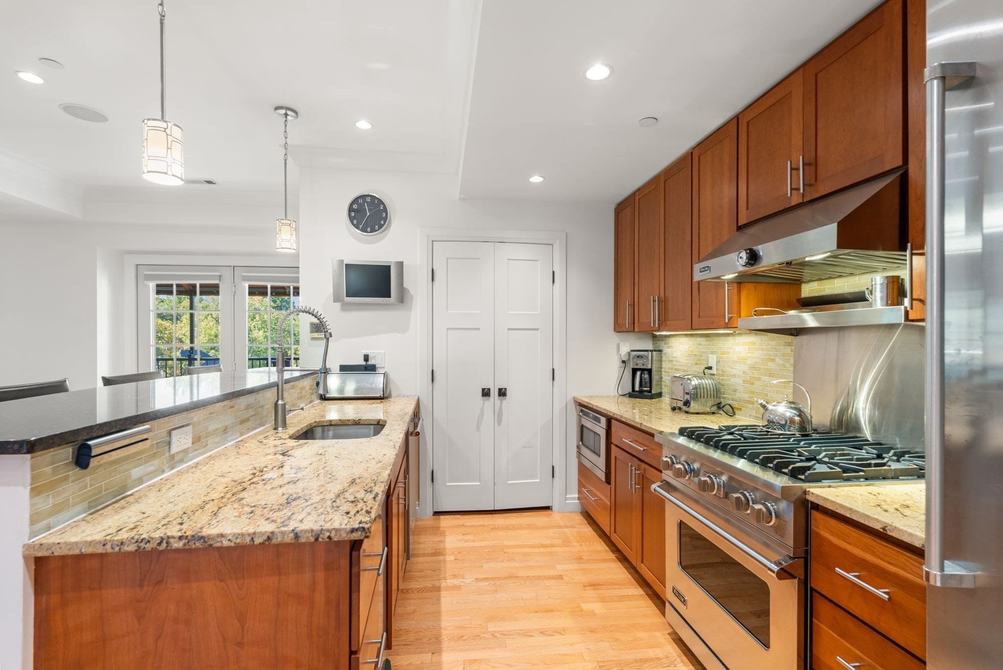 Condominium at 36 Central Ave # 16, Milton MA 02186, Milton, photo 5 of 36