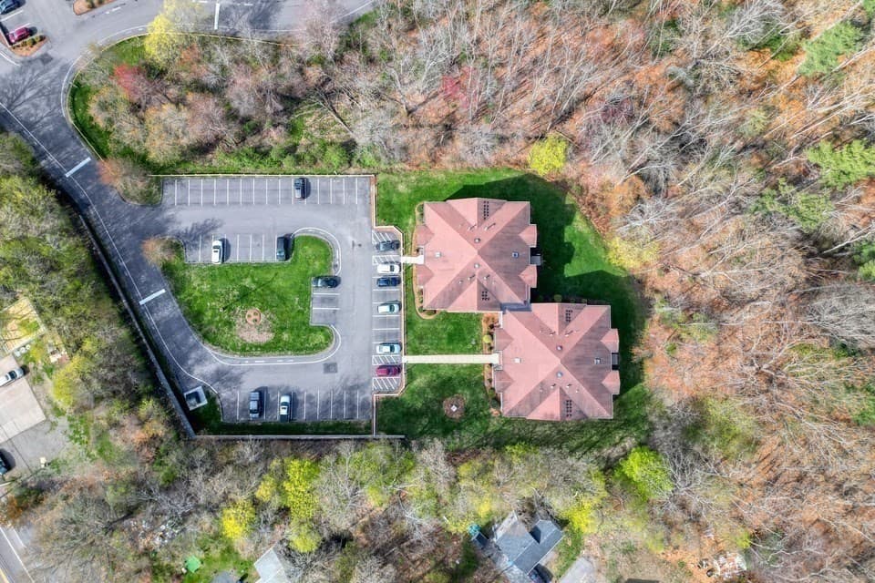 Condominium at 610 S Franklin St # F302, Holbrook MA 02343, Holbrook, photo 23 of 26