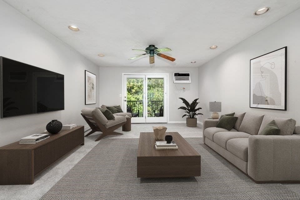 Condominium at 610 S Franklin St # F302, Holbrook MA 02343, Holbrook, photo 2 of 26