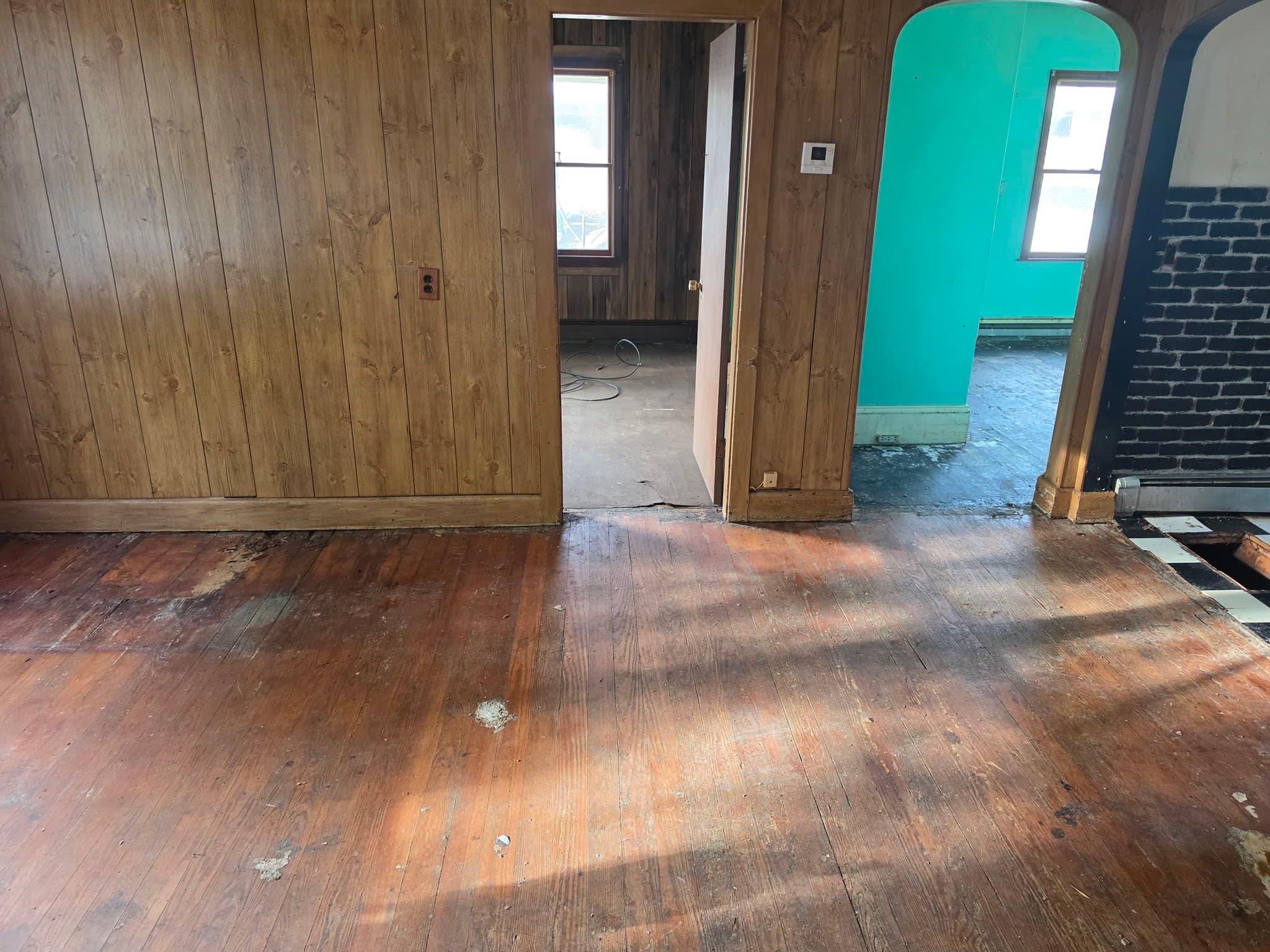 3 Family - 3 Units Up/Down at 1888 Mendon Rd, Woonsocket RI 02895, Woonsocket, photo 5 of 26