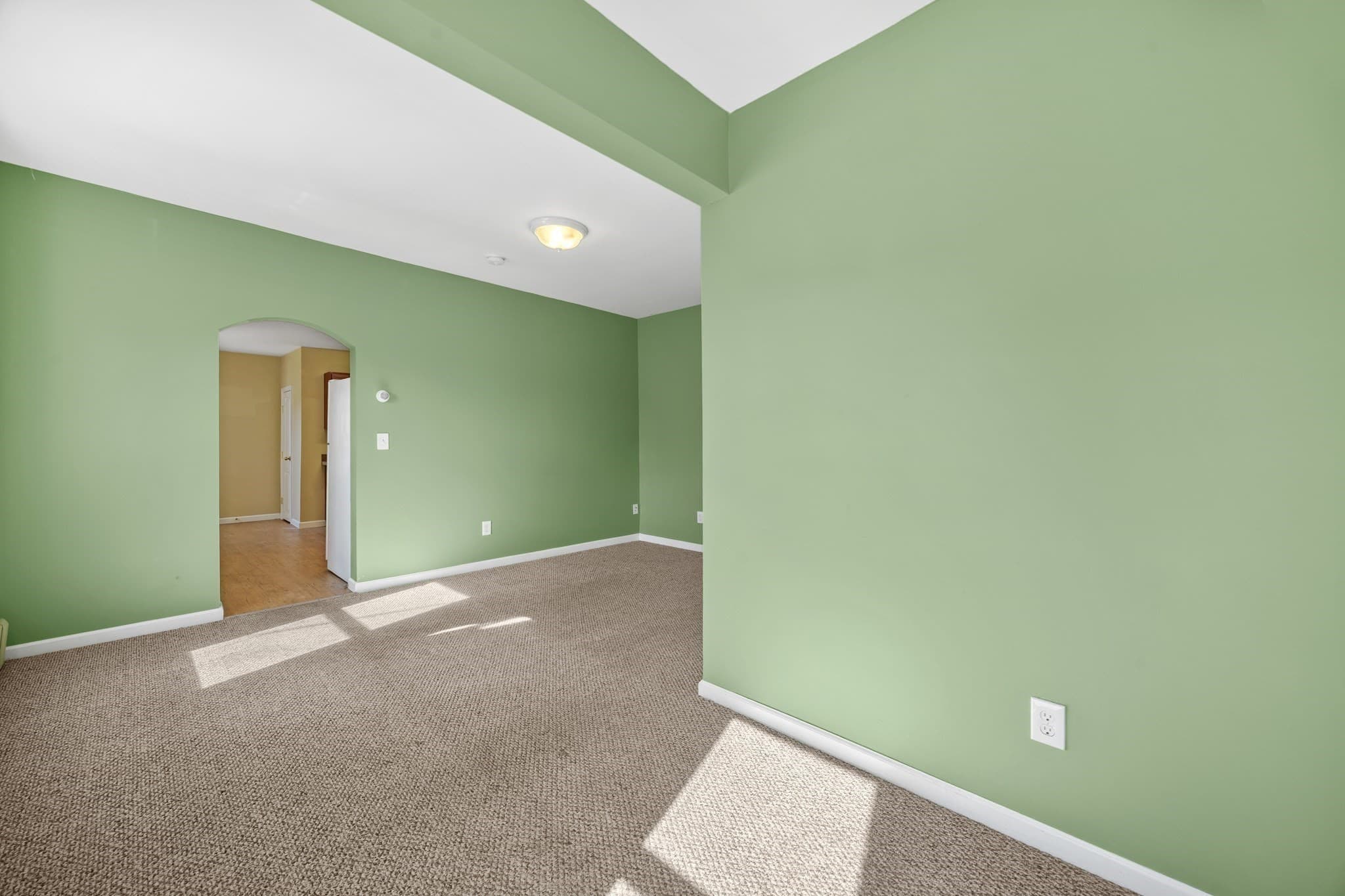 Multi Family at 12 Chester St, Chicopee MA 01013, Chicopee, photo 13 of 38