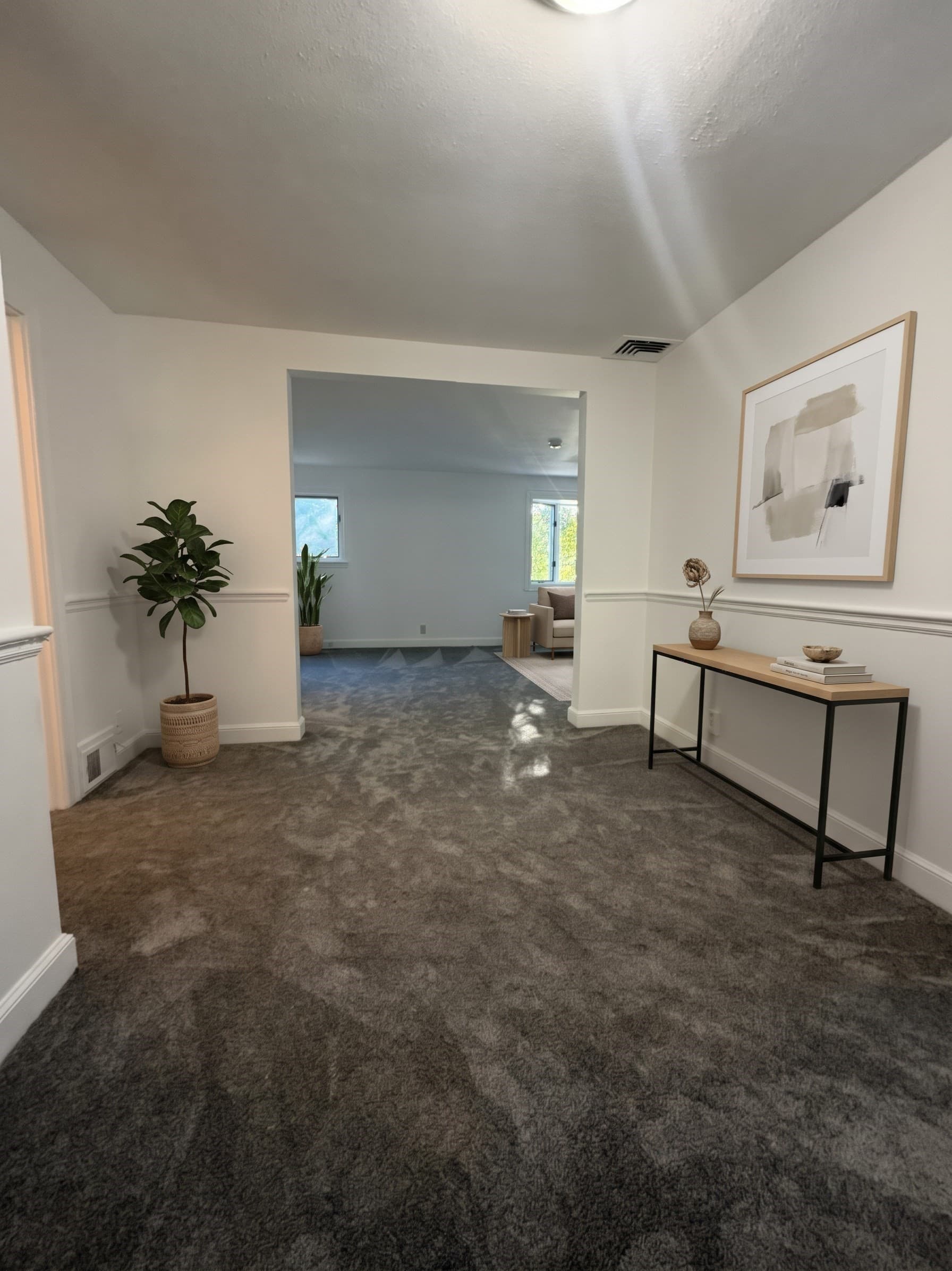 Attached (Townhouse/Rowhouse/Duplex) at 17 Belmont Rd, Brookline MA 02467, photo 9 of 12