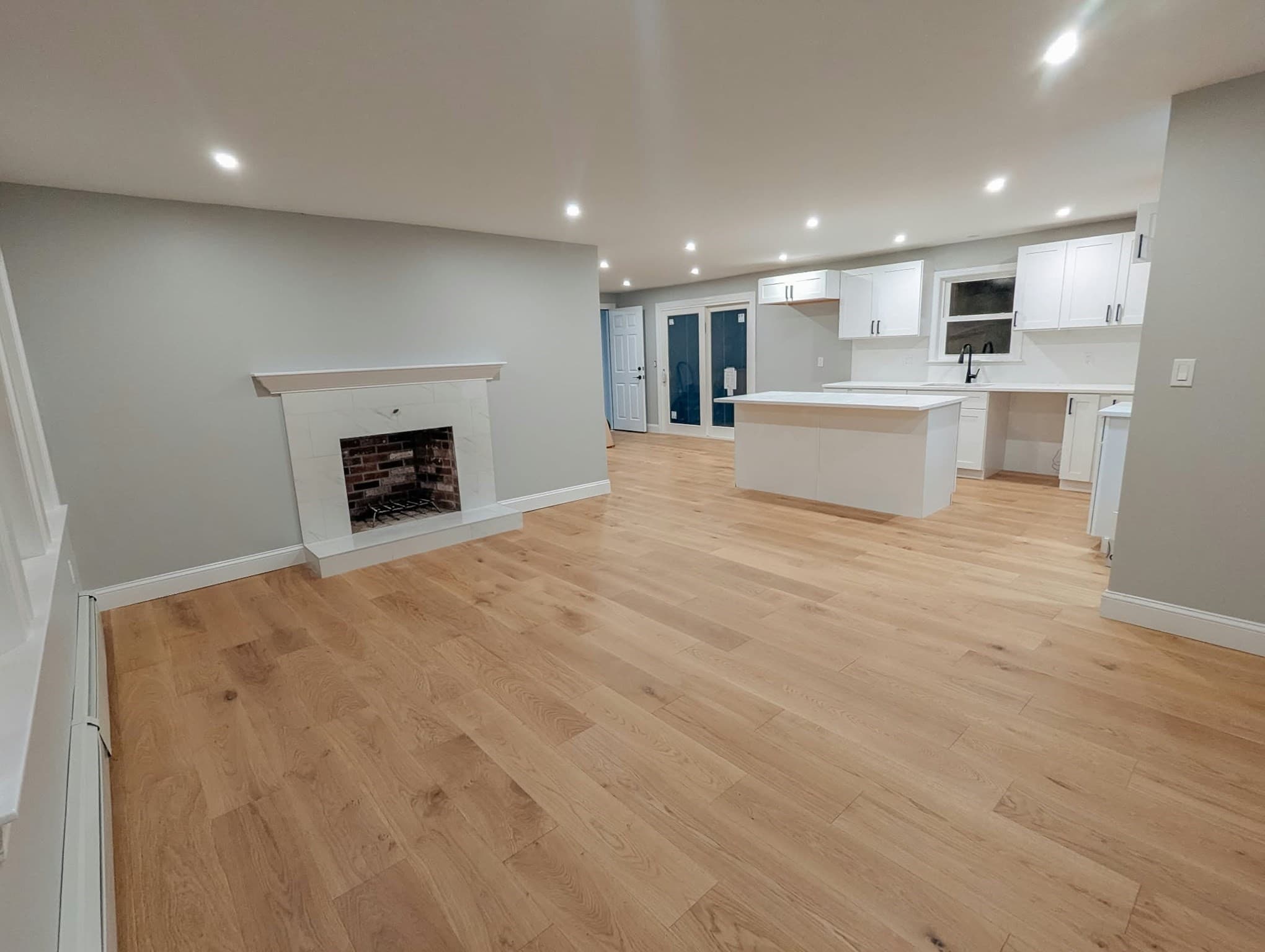 Single Family Residence at 562 Mariner Cir, Barnstable MA 02635, Barnstable, photo 5 of 12