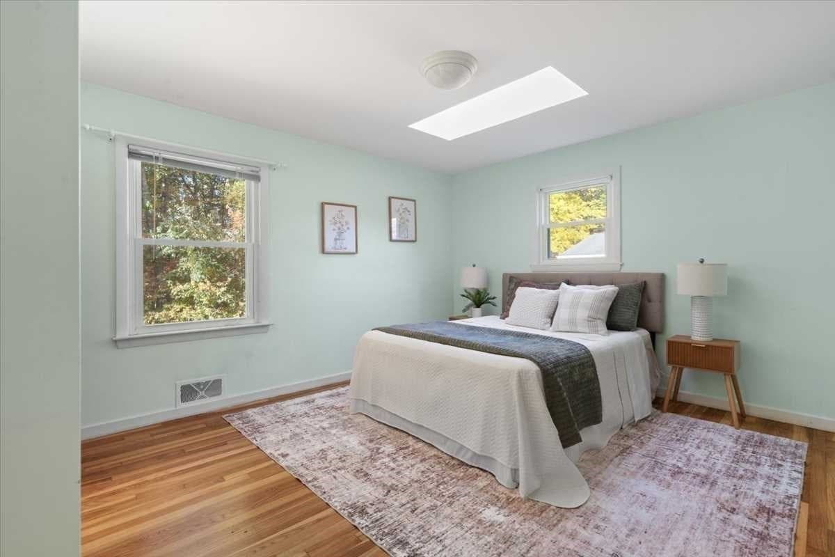 Single Family Residence at 29 Laurel Hill Ln, Holden MA 01520, photo 15 of 30