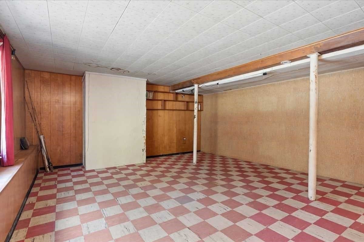 Single Family Residence at 29 Laurel Hill Ln, Holden MA 01520, photo 25 of 30
