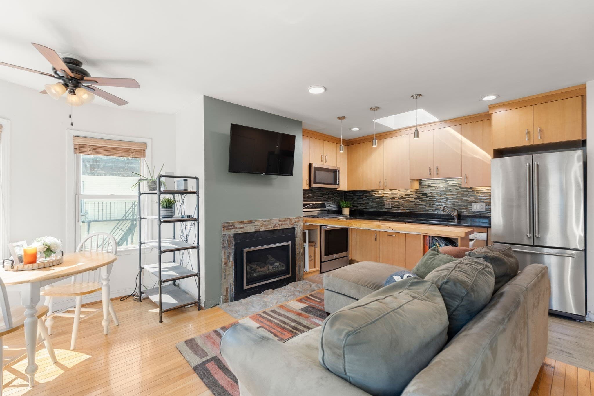 Condominium at 239 Dorchester St # 3, Boston MA 02127, Boston, photo 2 of 17