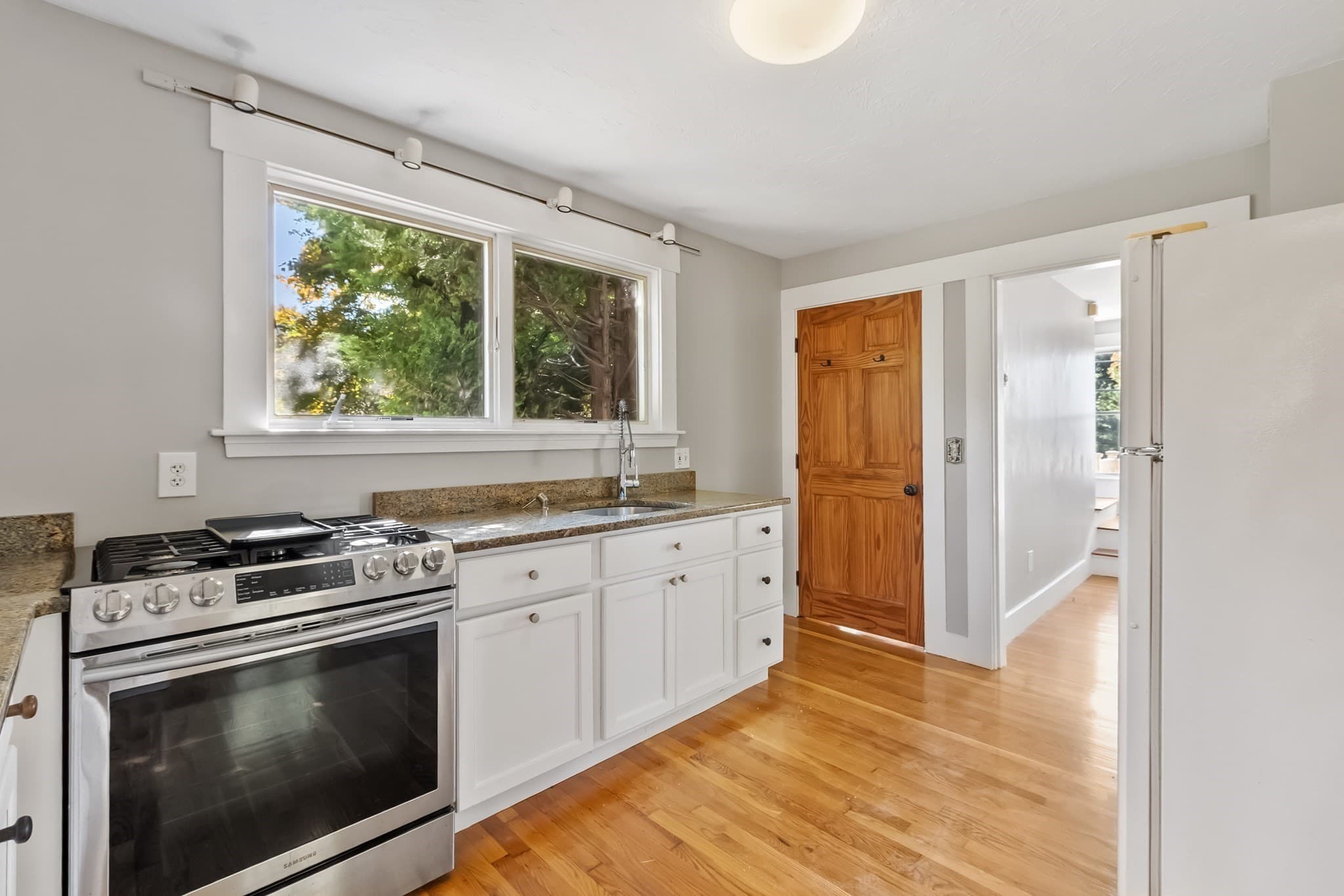 Single Family Residence at 8 Winter St, Southborough MA 01745, Southborough, photo 16 of 41