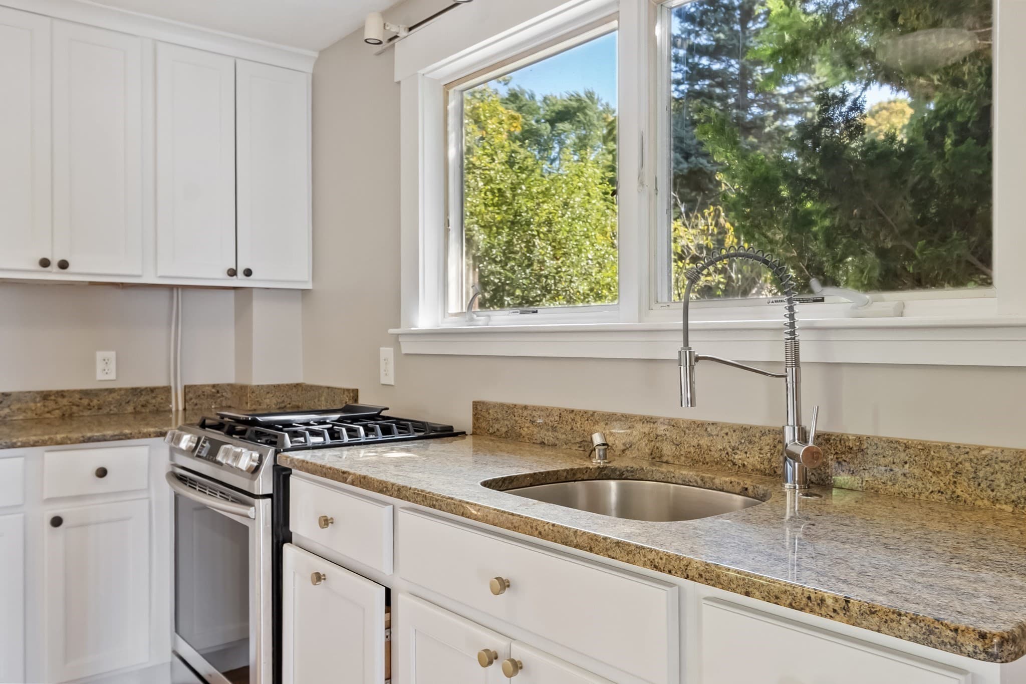 Single Family Residence at 8 Winter St, Southborough MA 01745, Southborough, photo 19 of 41