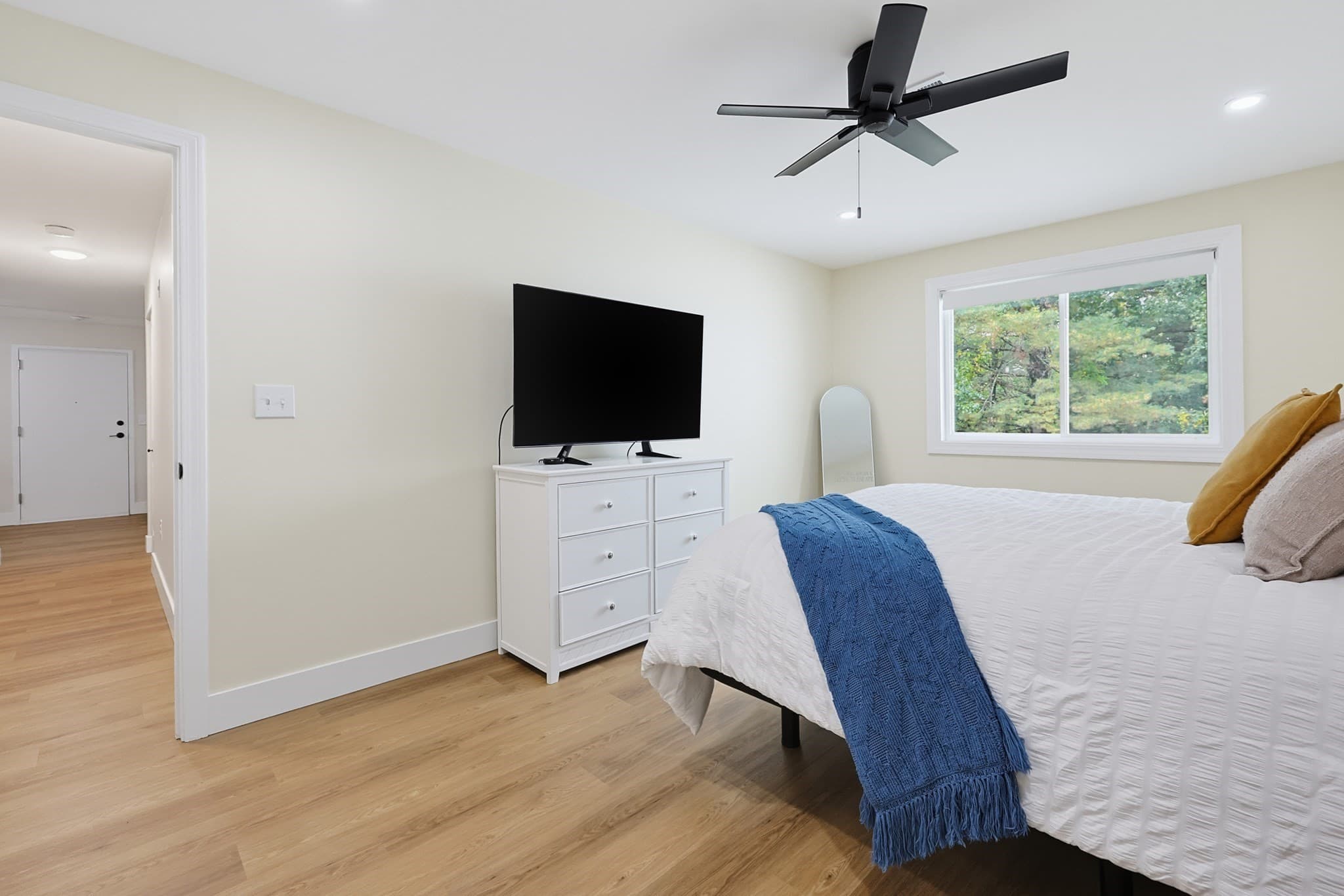 Condominium at 811 Franklin Crossing Rd # 811, Franklin MA 02038, Franklin, photo 20 of 39