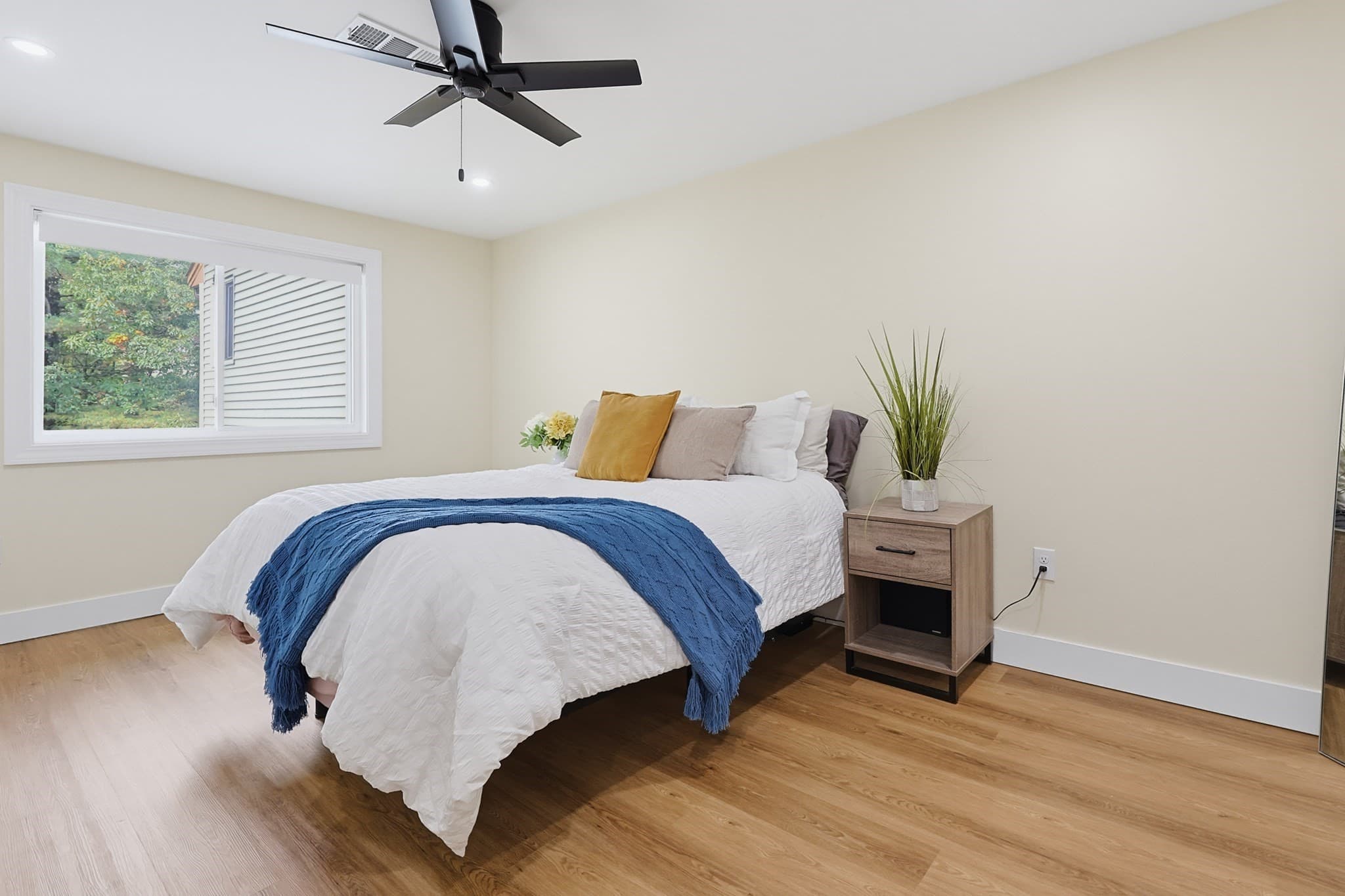 Condominium at 811 Franklin Crossing Rd # 811, Franklin MA 02038, Franklin, photo 18 of 39