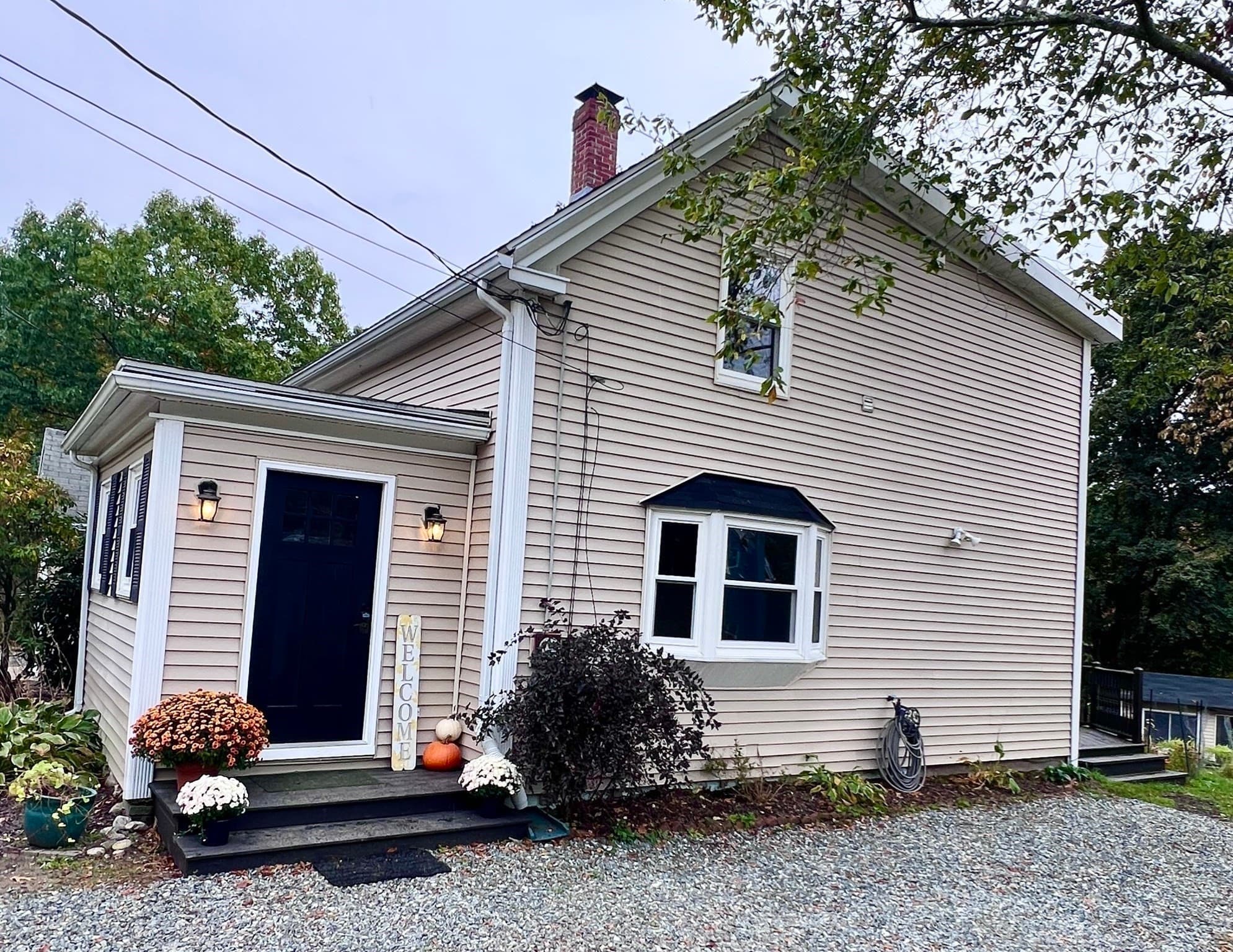 23 Stowe Ct, Hudson MA 01749