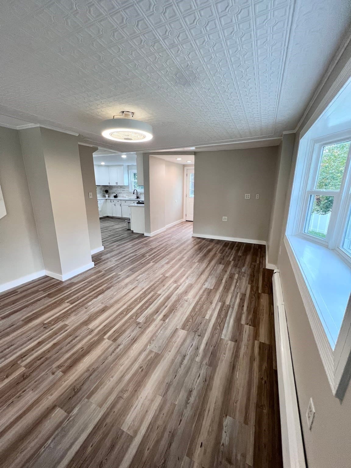 Single Family Residence at 23 Stowe Ct, Hudson MA 01749, Hudson, photo 15 of 40