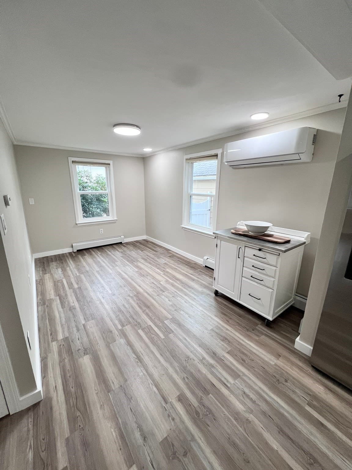 Single Family Residence at 23 Stowe Ct, Hudson MA 01749, Hudson, photo 11 of 40