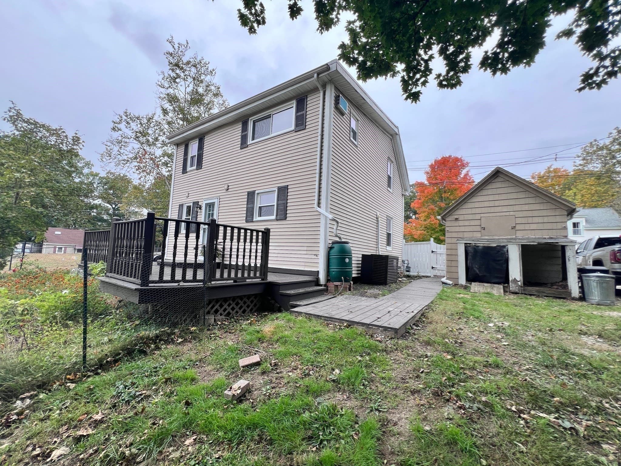 Single Family Residence at 23 Stowe Ct, Hudson MA 01749, Hudson, photo 4 of 40