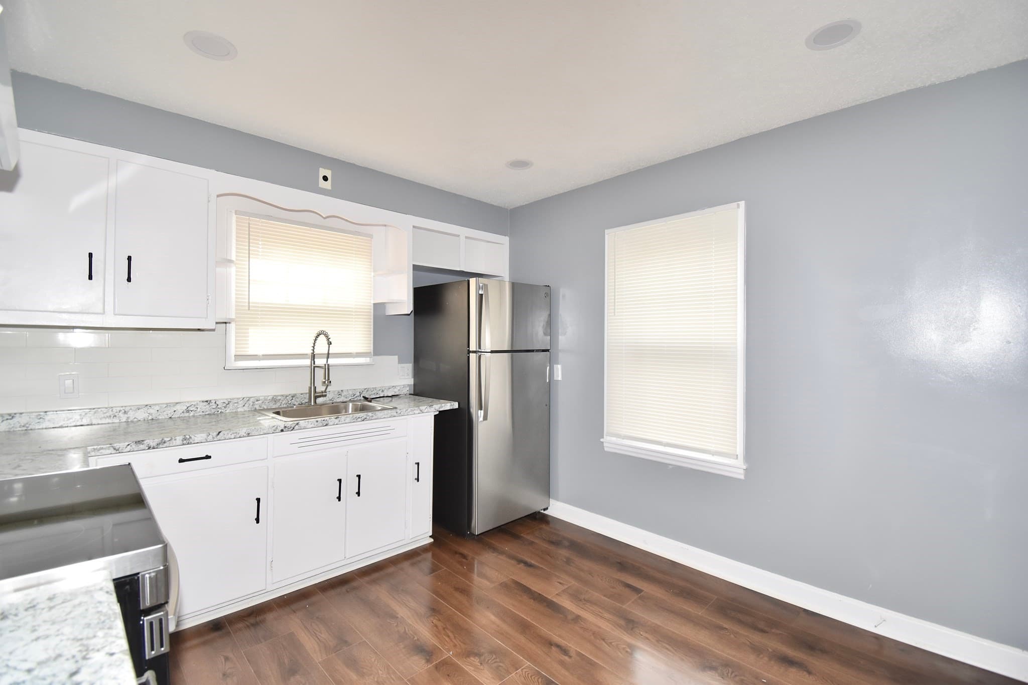 Single Family Residence at 95 Kingsley St, Springfield MA 01104, Springfield, photo 6 of 26