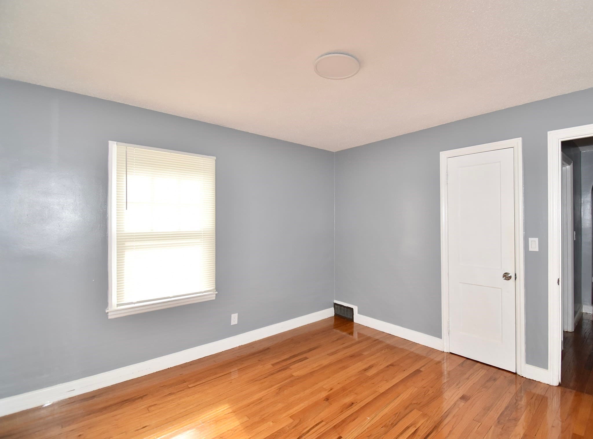 Single Family Residence at 95 Kingsley St, Springfield MA 01104, Springfield, photo 19 of 26