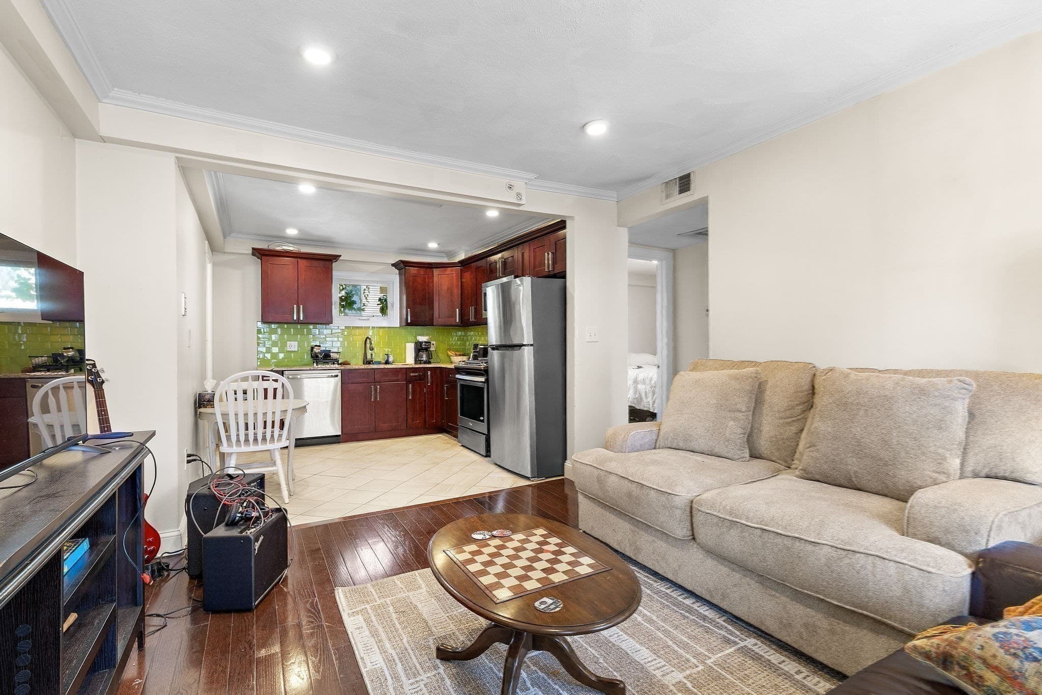 3 Family at 130 Brooks, Boston MA 02128, Boston, photo 10 of 29