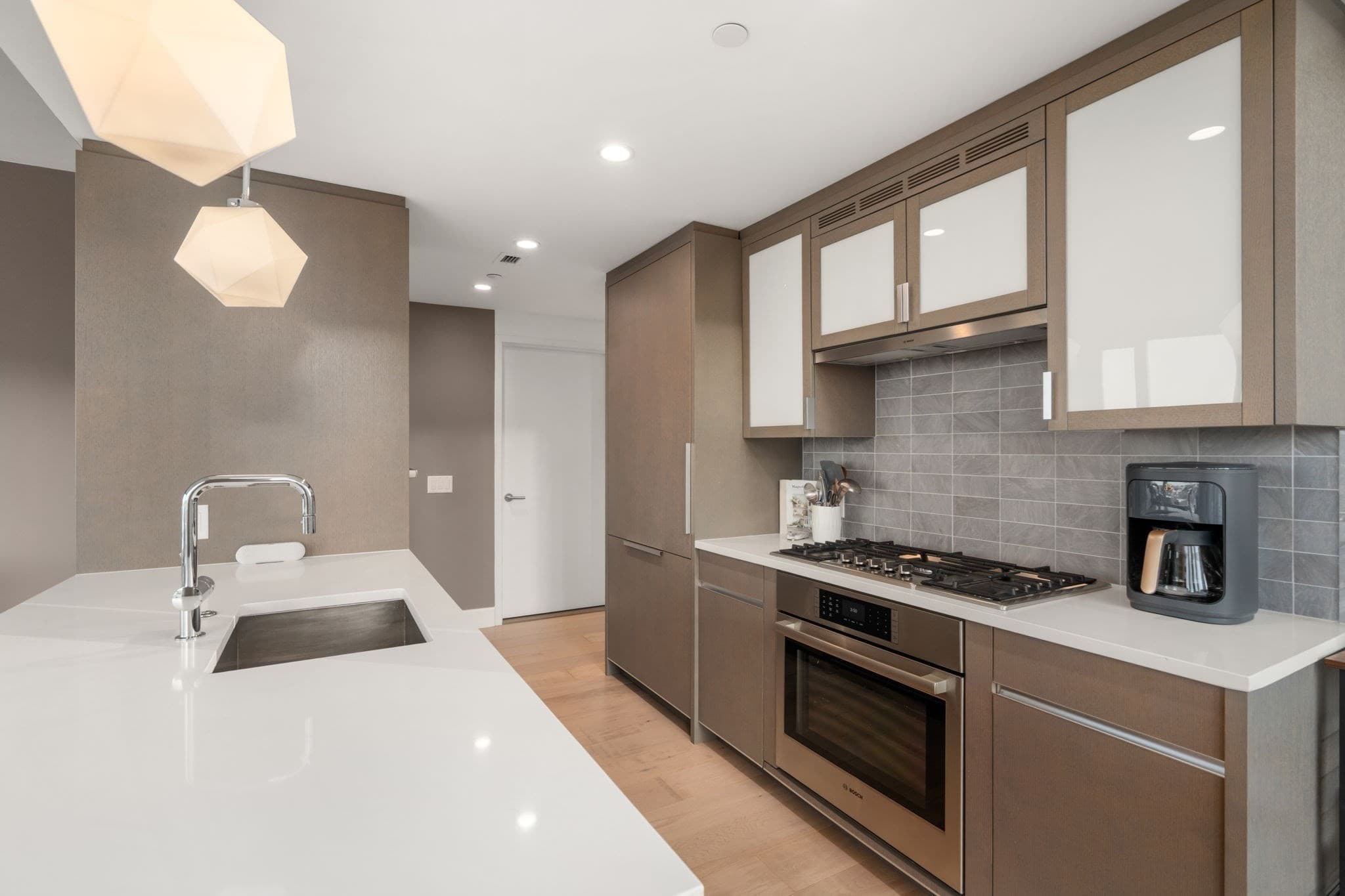 Condominium at 100 Lovejoy Wharf # 11D, Boston MA 02114, Boston, photo 6 of 18