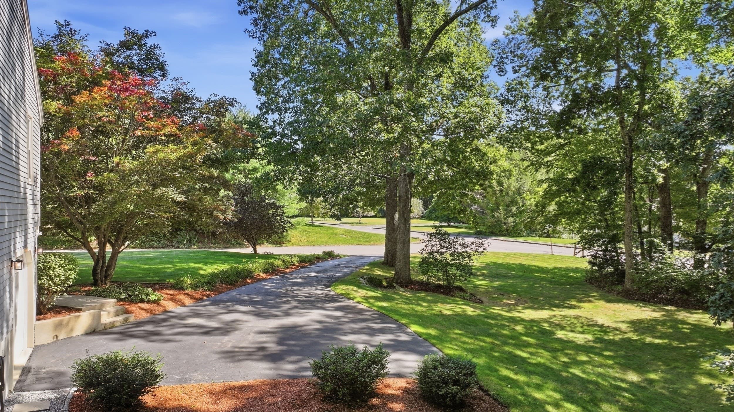Single Family Residence at 16 Sequoia Lane, Uxbridge MA 01569, Uxbridge, photo 5 of 42