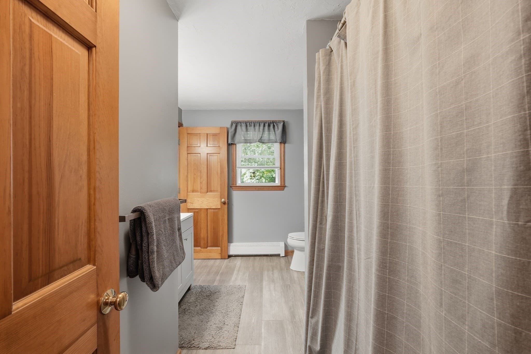 Single Family Residence at 16 Sequoia Lane, Uxbridge MA 01569, Uxbridge, photo 20 of 42