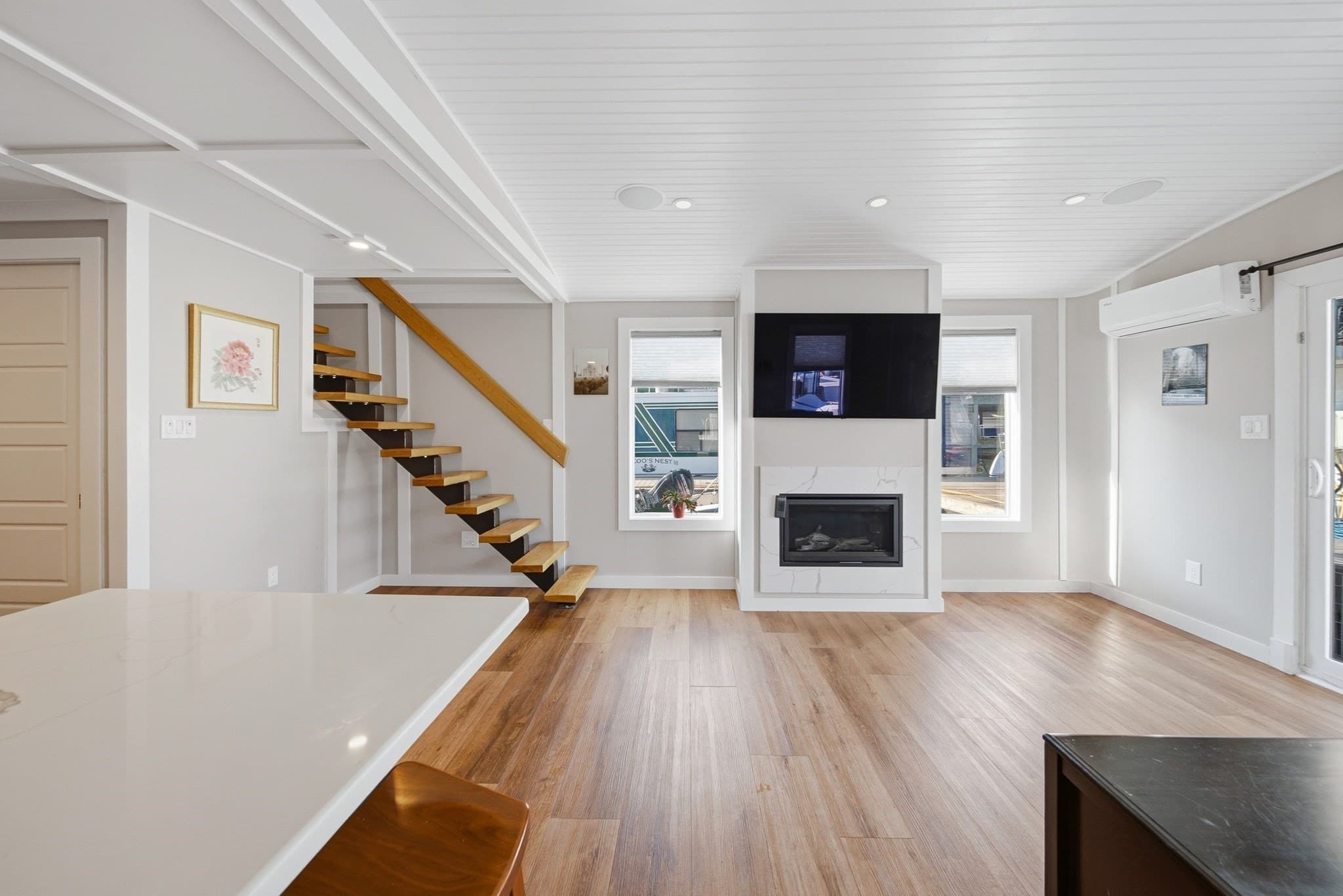 Condominium at 1 Pier 8 13th St # B, Boston MA 02129, Boston, photo 7 of 23