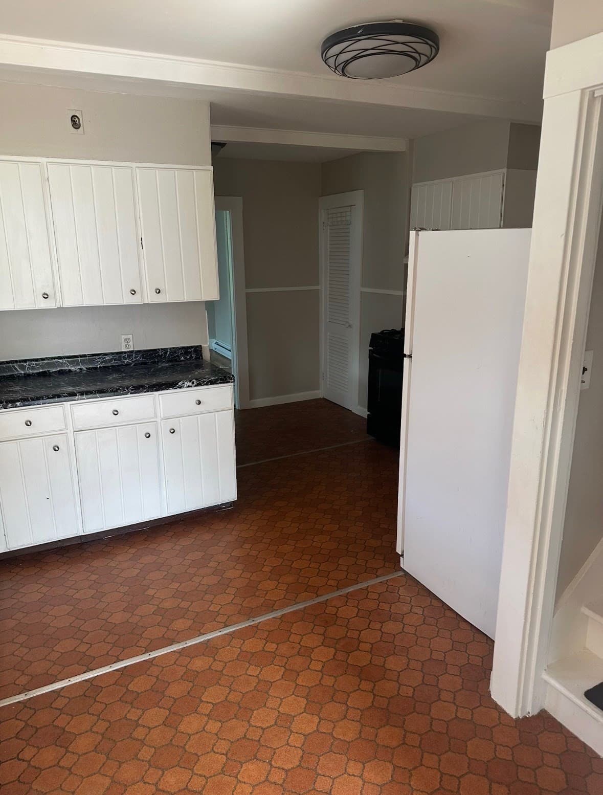 3 Family at 5-7 Bellevue Ave, Ware MA 01082, Ware, photo 4 of 17