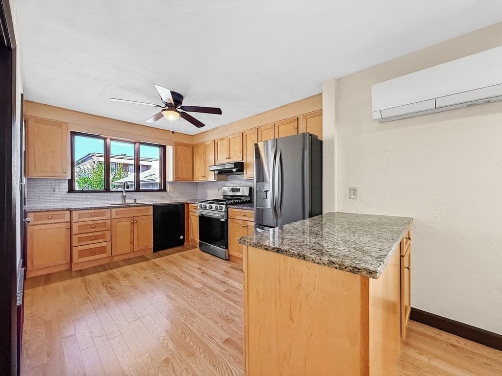 Single Family Residence at 36 Florence St, Everett MA 02149, Everett, photo 7 of 34