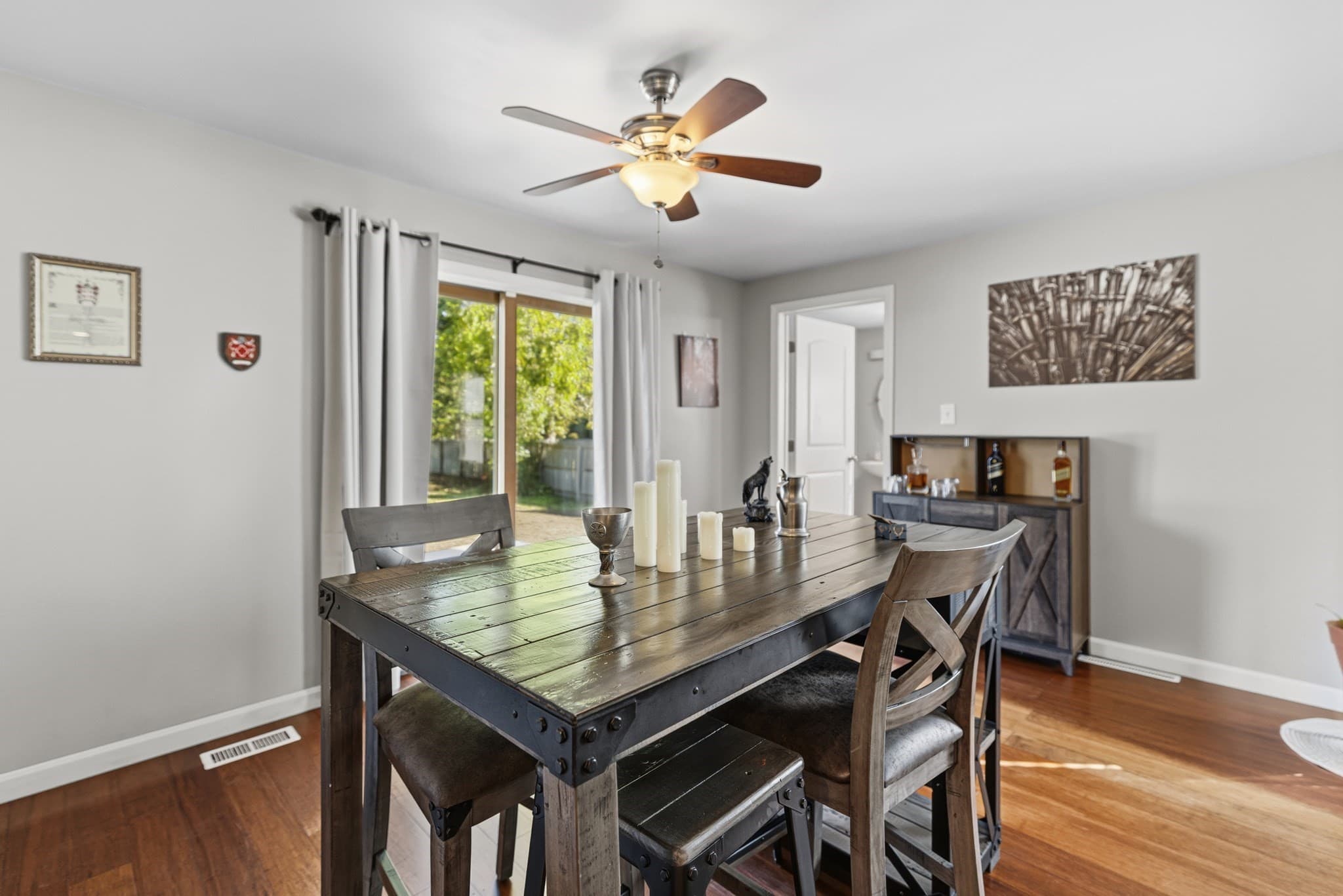 Single Family Residence at 1227 Old Plainville Rd, New Bedford MA 02745, New Bedford, photo 13 of 32