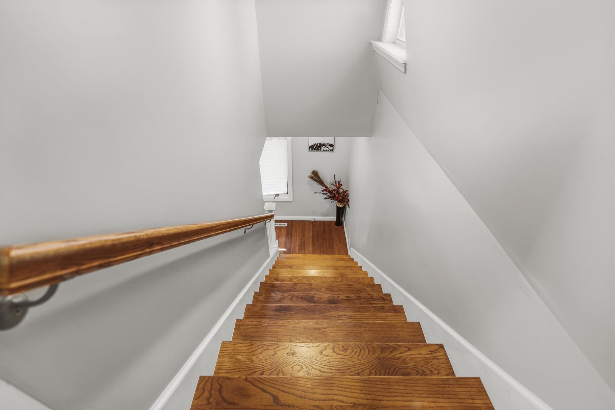 Single Family Residence at 1227 Old Plainville Rd, New Bedford MA 02745, New Bedford, photo 17 of 32