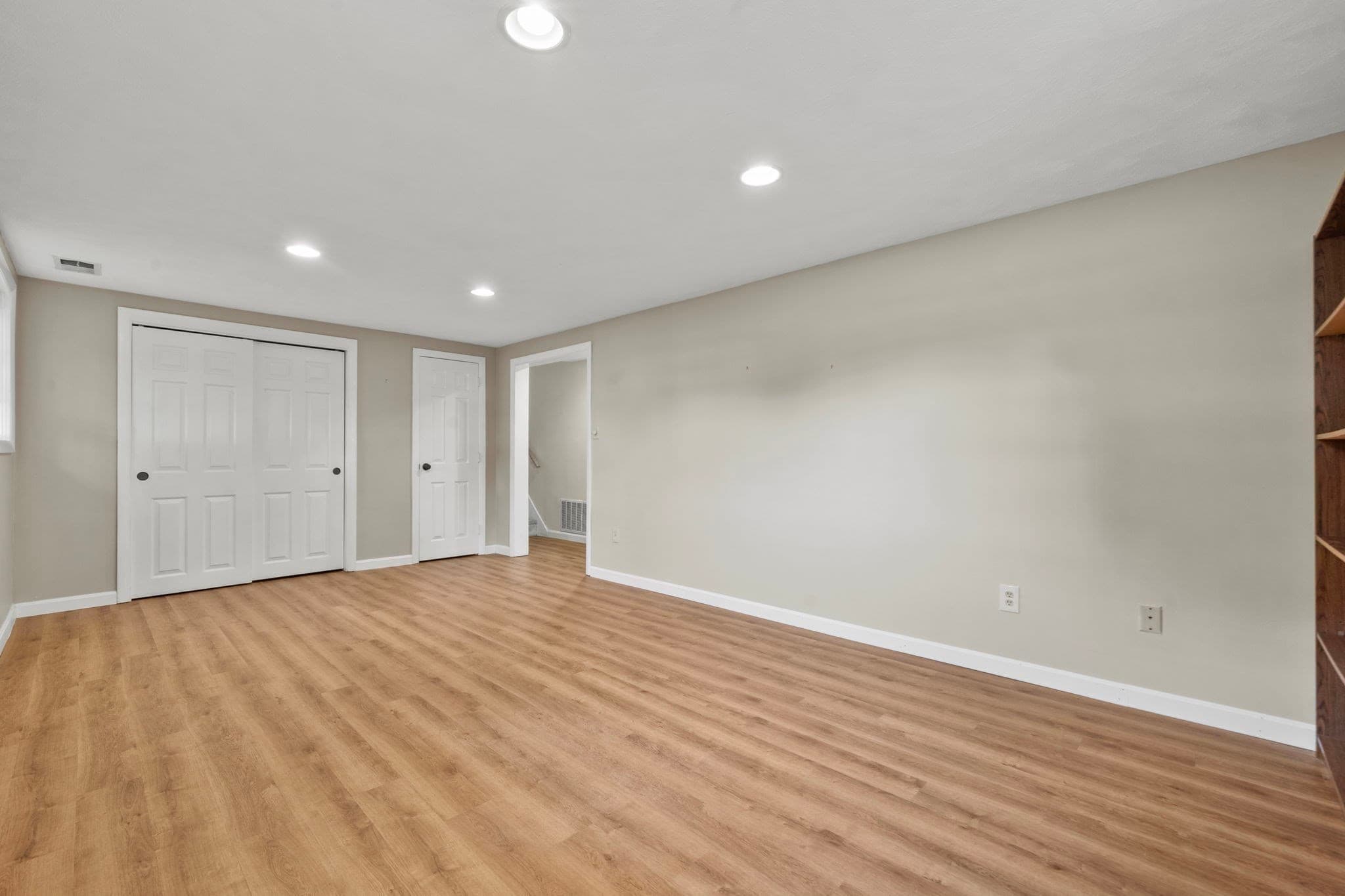 Single Family Residence at 48 Catherine Dr, Peabody MA 01960, Peabody, photo 35 of 42