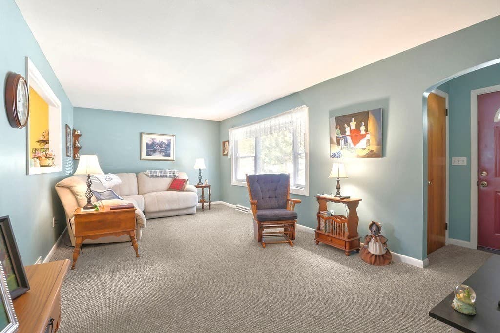 Single Family Residence at 152 Armsby St, New Bedford MA 02745, New Bedford, photo 3 of 26