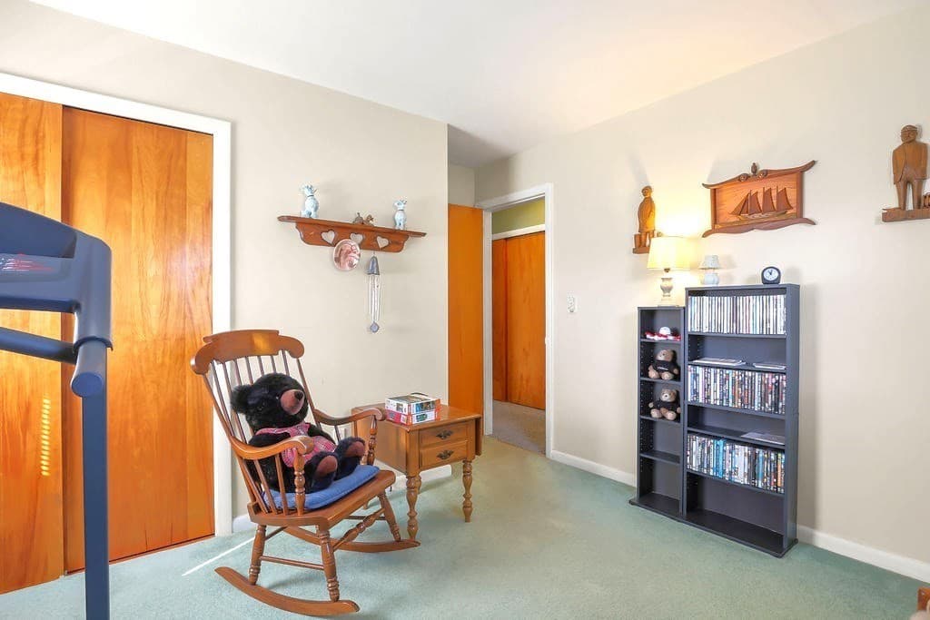 Single Family Residence at 152 Armsby St, New Bedford MA 02745, New Bedford, photo 15 of 26