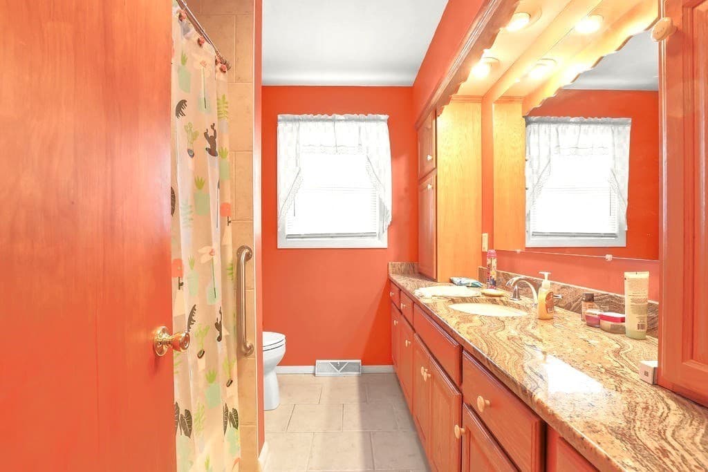 Single Family Residence at 152 Armsby St, New Bedford MA 02745, New Bedford, photo 11 of 26