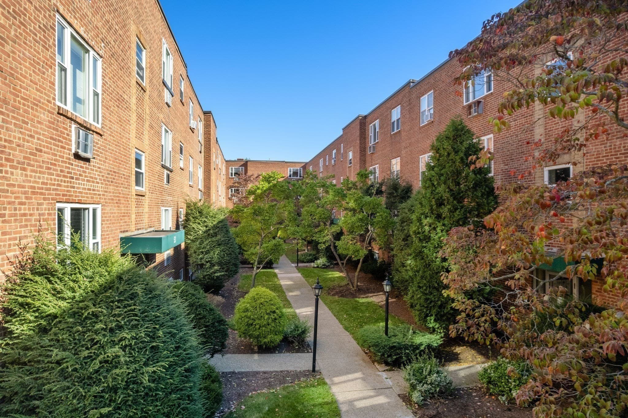 Condominium at 47 Colborne Rd # 1, Boston MA 02135, Boston, photo 26 of 30