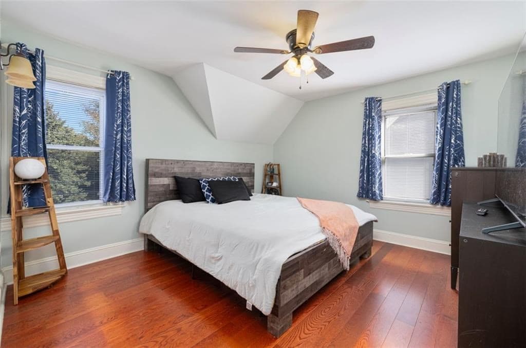 Single Family Residence at 230 Martin St, East Providence RI 02914, photo 16 of 39