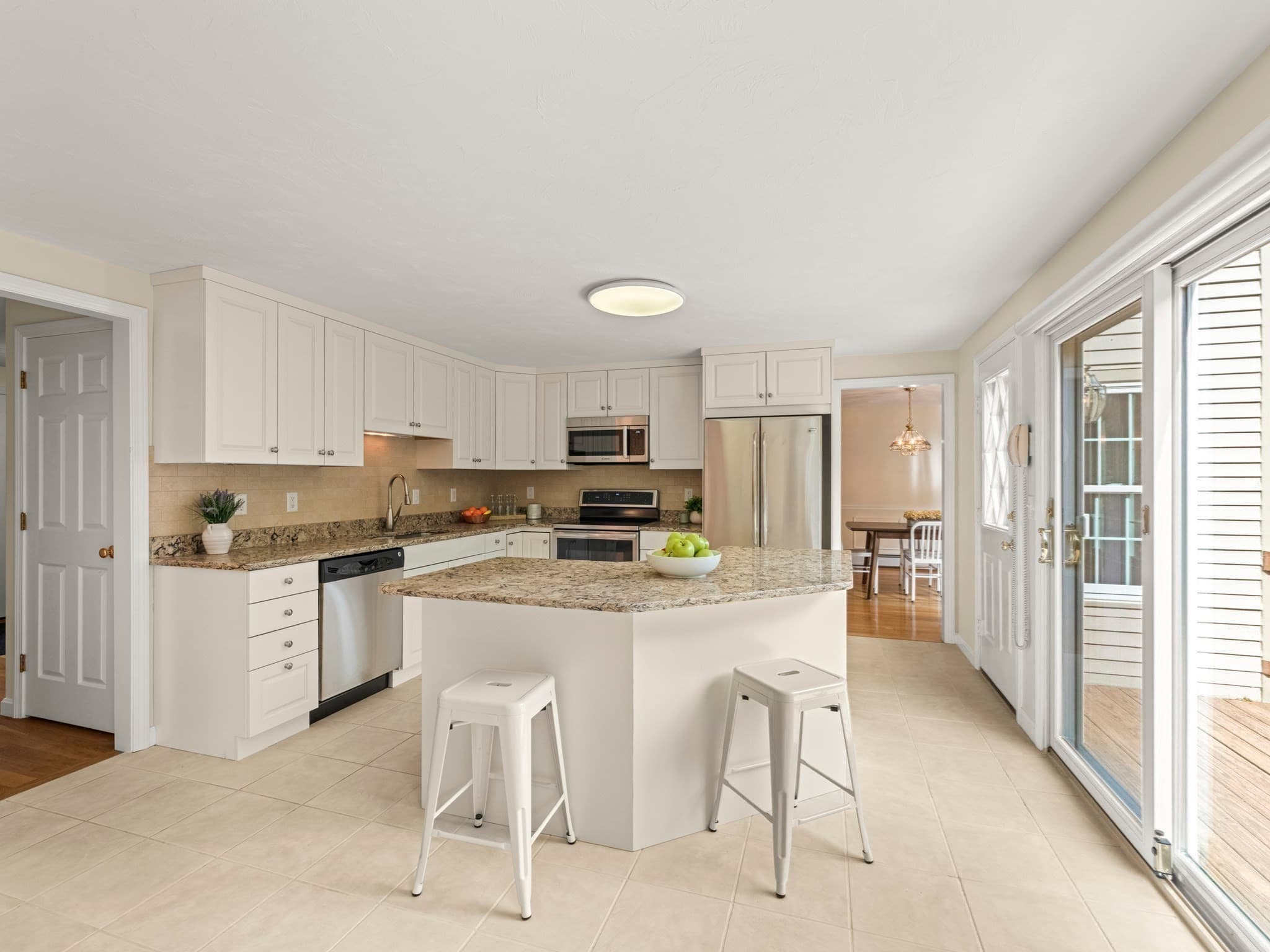 Single Family Residence at 159 Walnut St, Shrewsbury MA 01545, Shrewsbury, photo 5 of 38