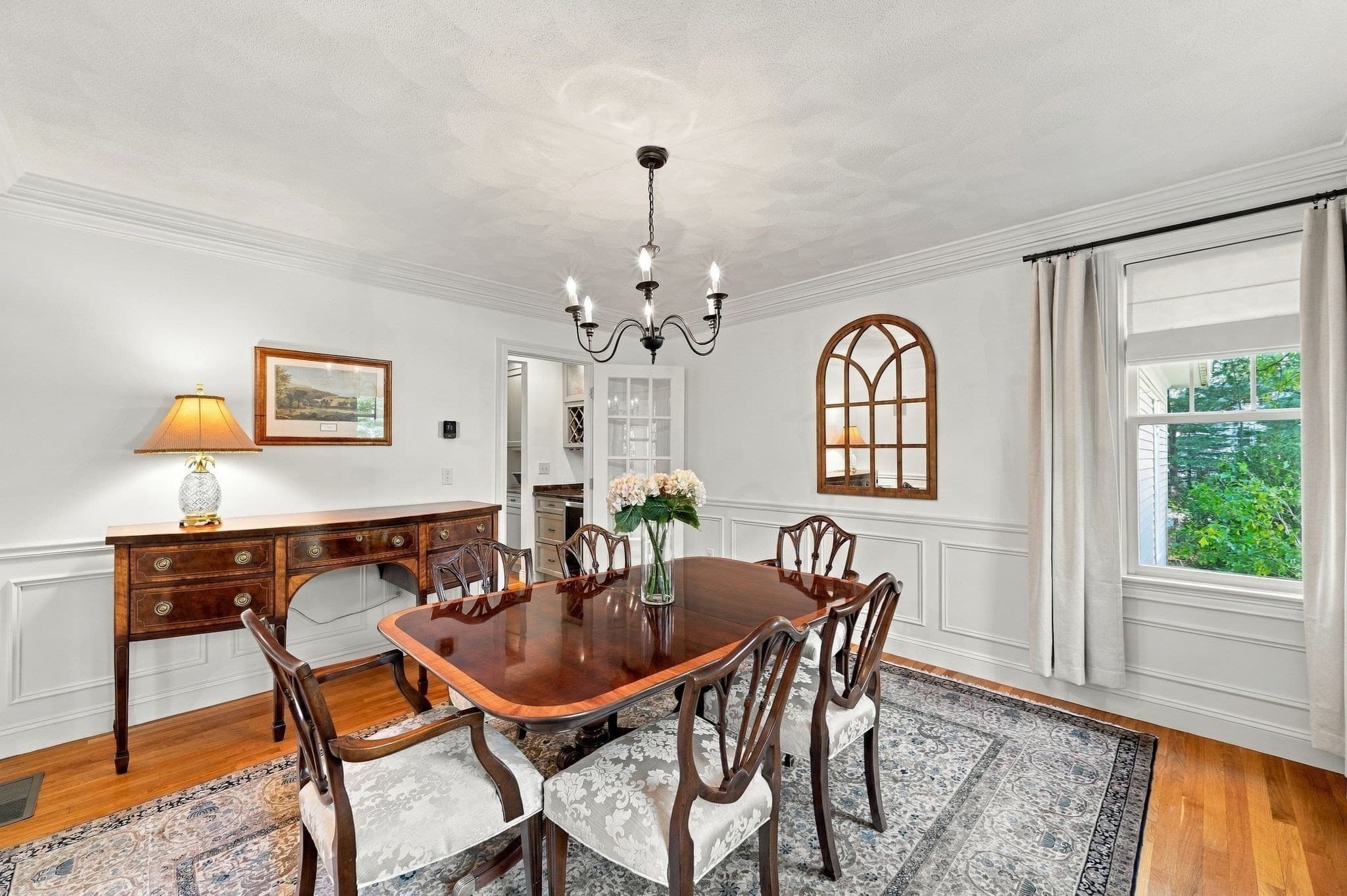 Single Family Residence at 37 Chestnut Street, North Andover MA 01845, North Andover, photo 7 of 41