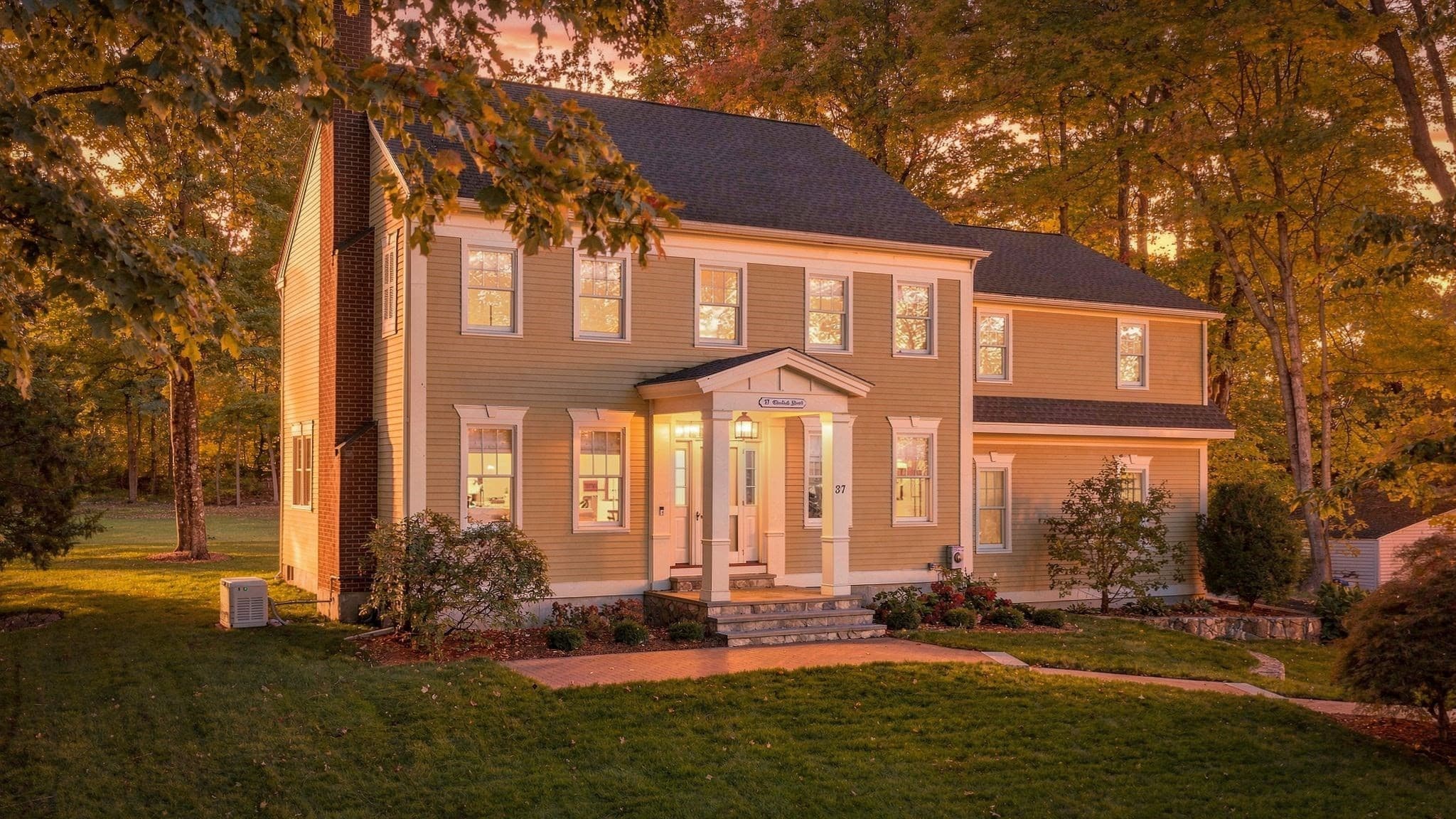 37 Chestnut Street, North Andover MA 01845