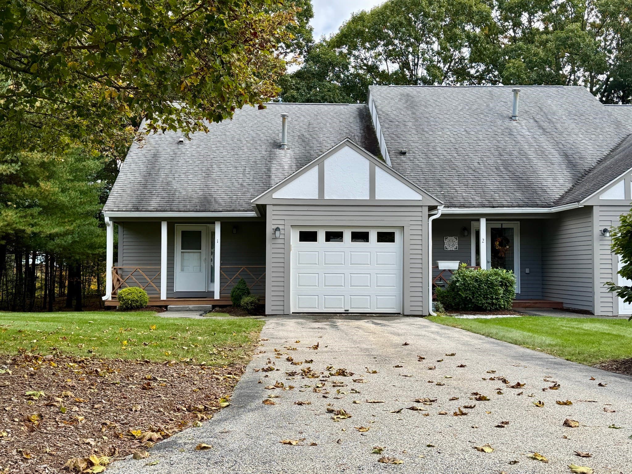 Condominium at 7 Victoria Drive # 1, Auburn MA 01501, Auburn, photo 2 of 28