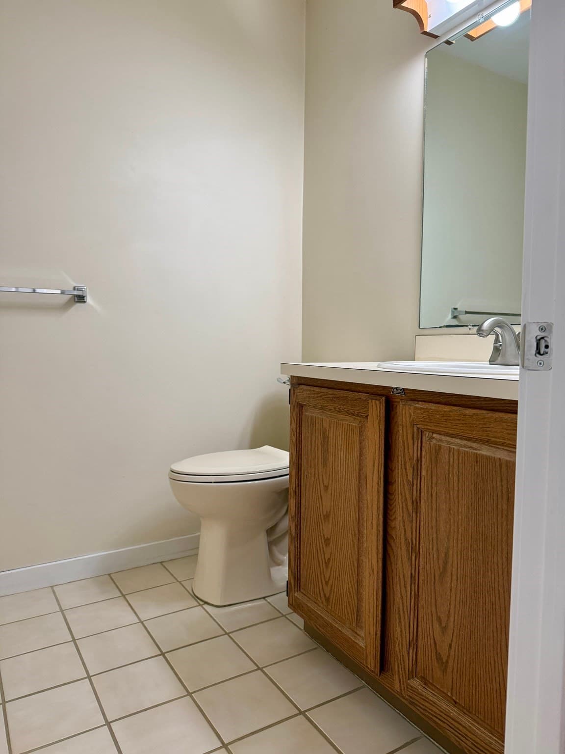 Condominium at 7 Victoria Drive # 1, Auburn MA 01501, Auburn, photo 12 of 28