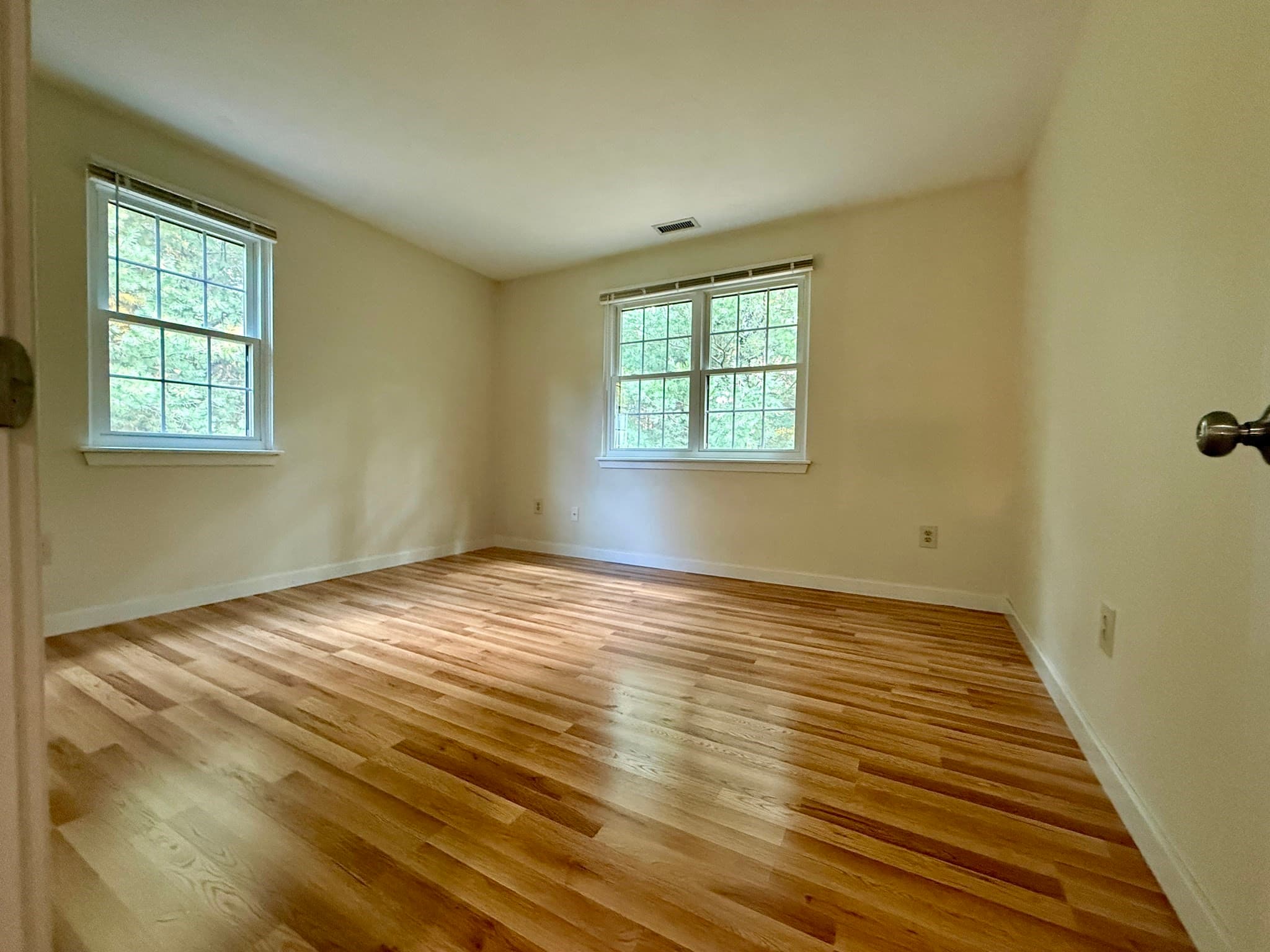 Condominium at 7 Victoria Drive # 1, Auburn MA 01501, Auburn, photo 19 of 28